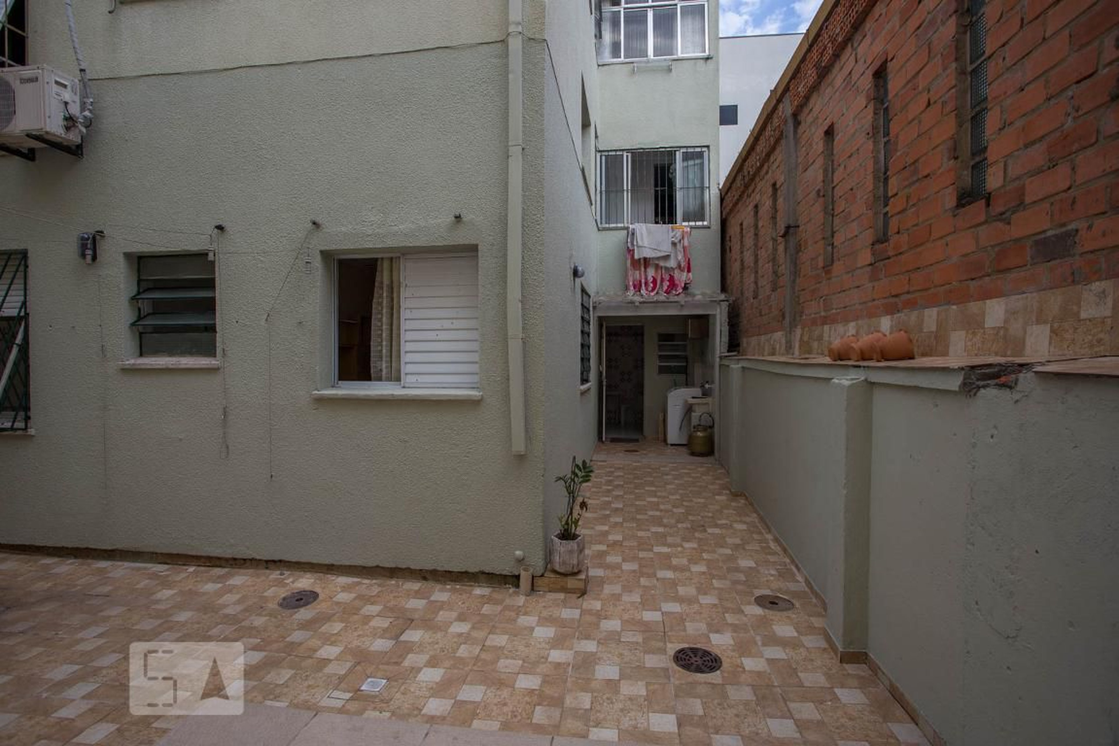 Área externa - Edifício Renato