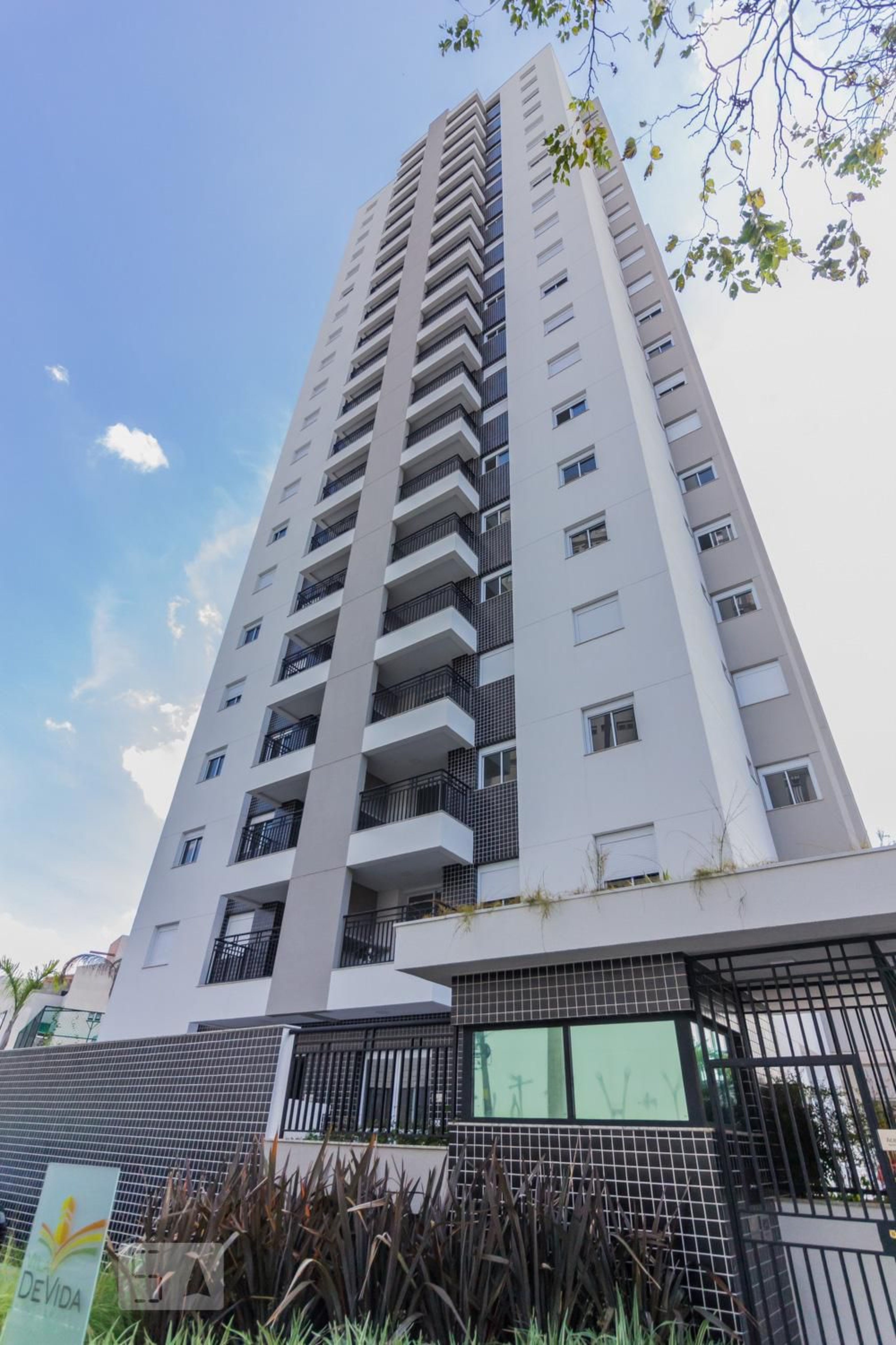 Fachada do Condomínio Condomínio Vila Devida