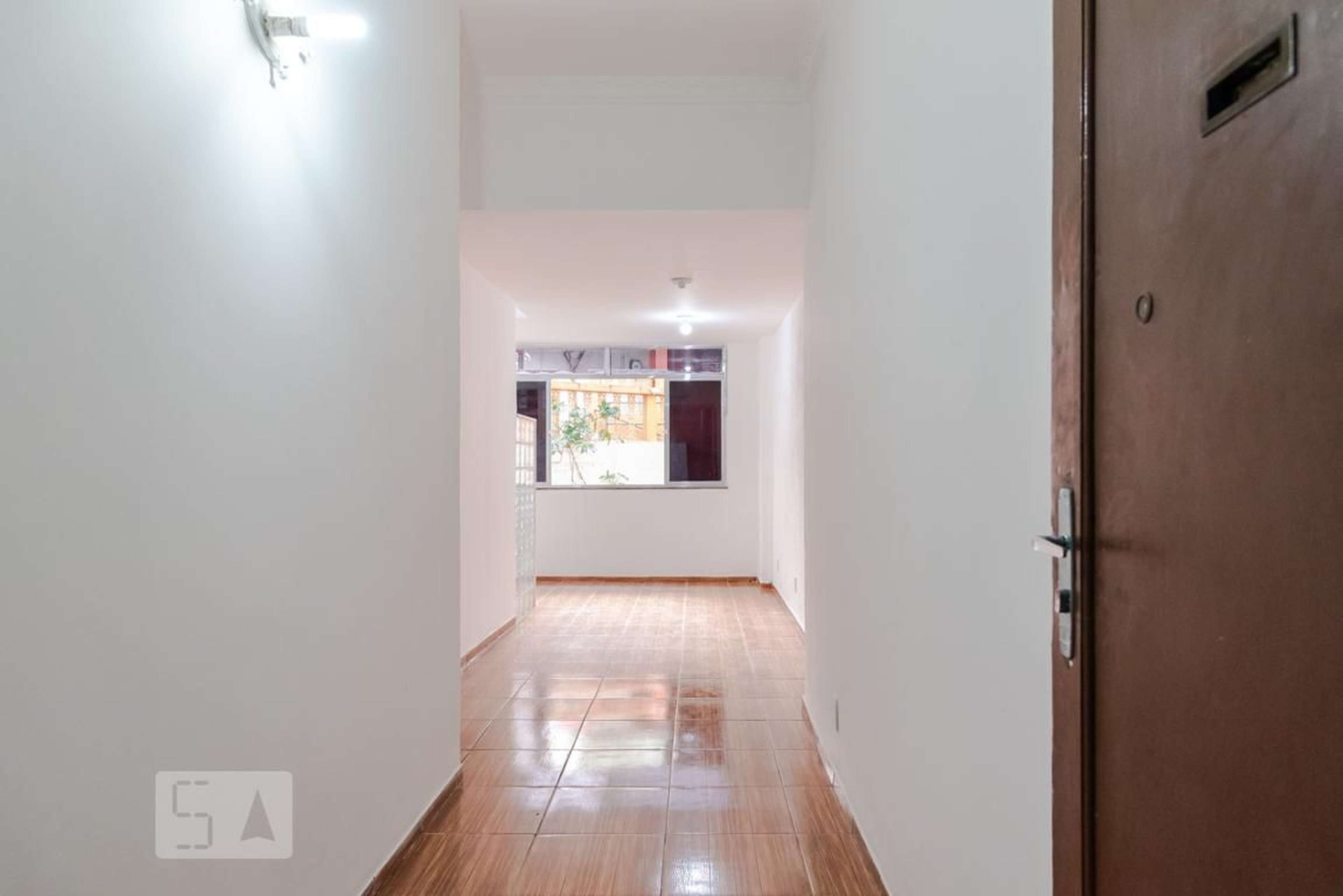 Entrada - Riachuelo 355