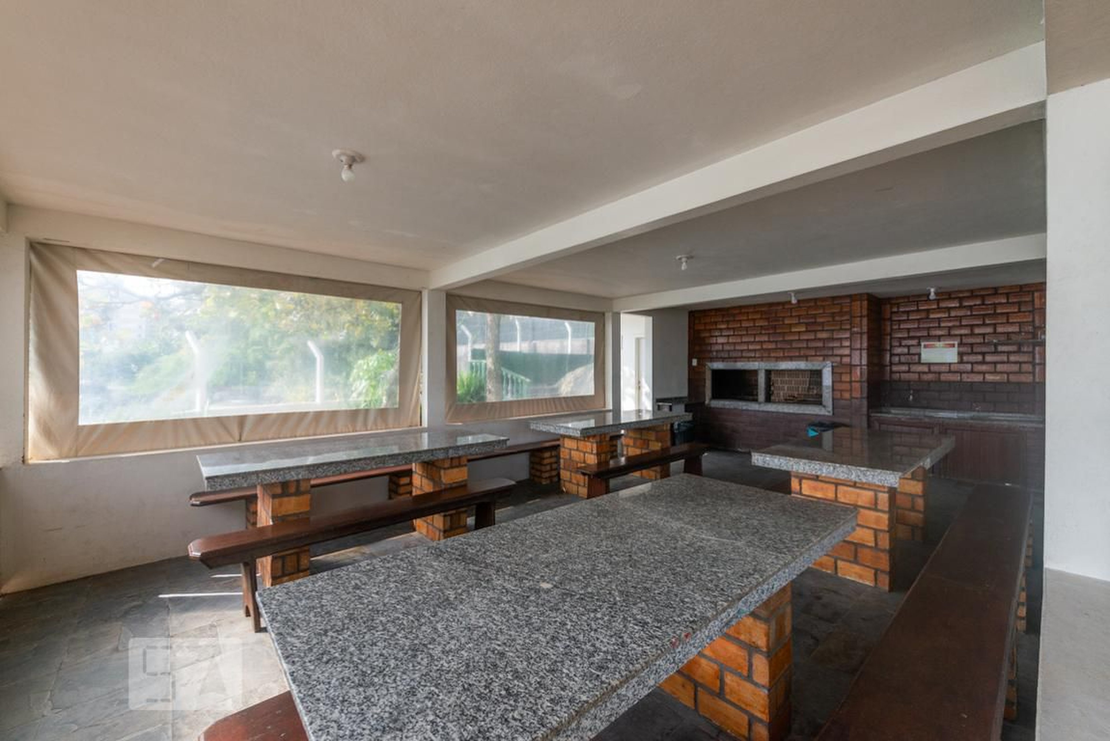 Churrasqueira - Conjunto Residencial Ilha do Sol