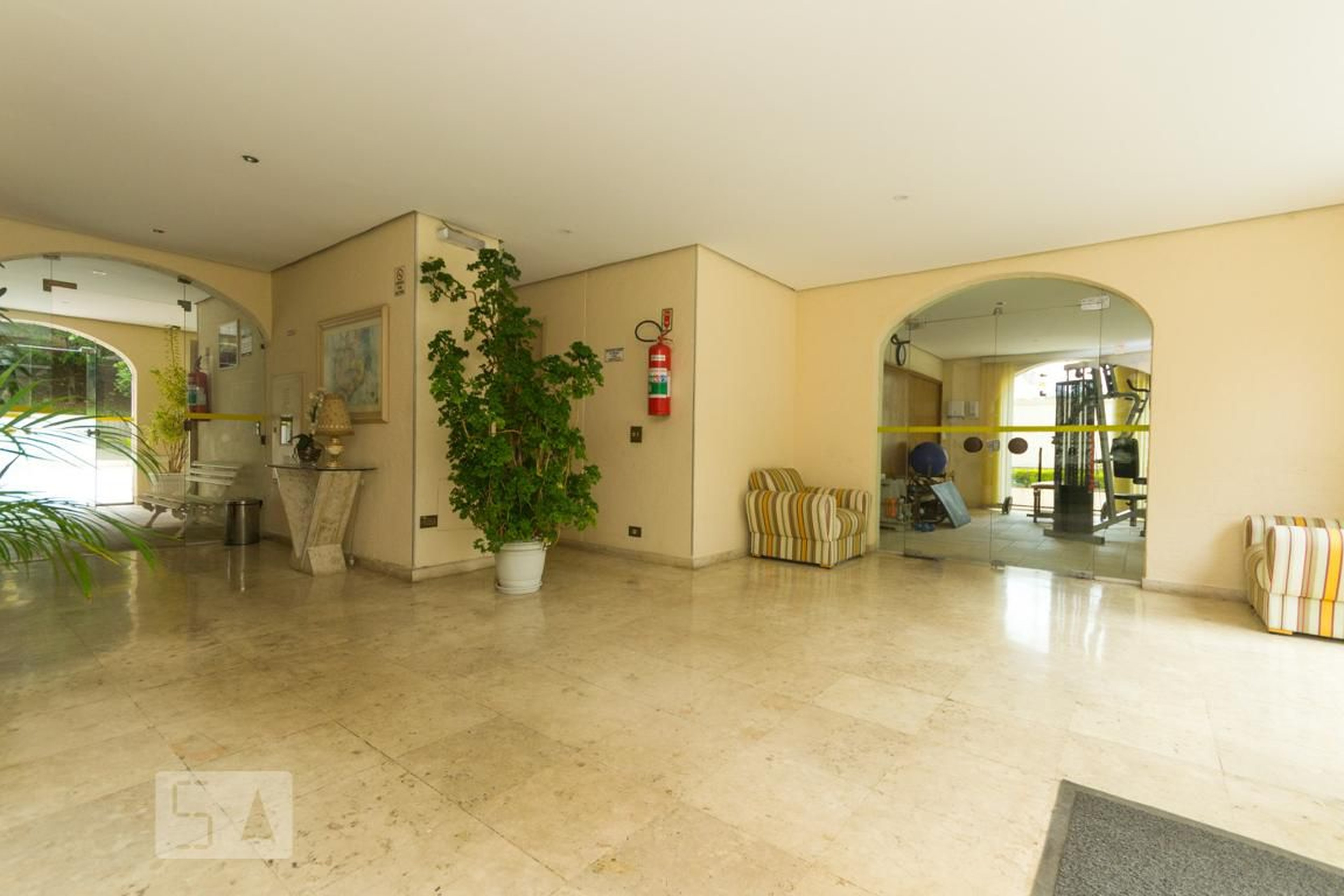 Hall - Edifício Port Grimaud