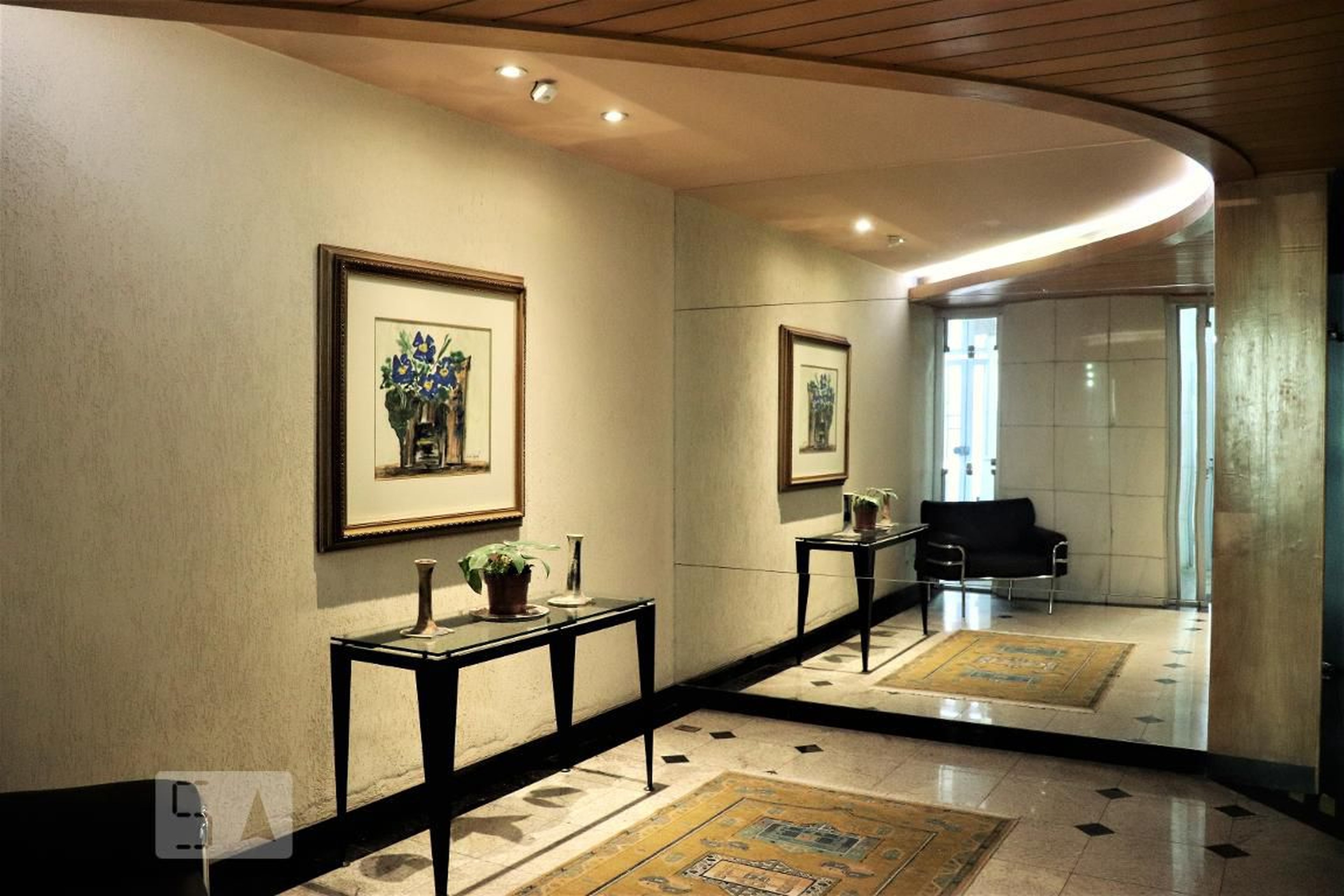 Hall Entrada - Park Lane