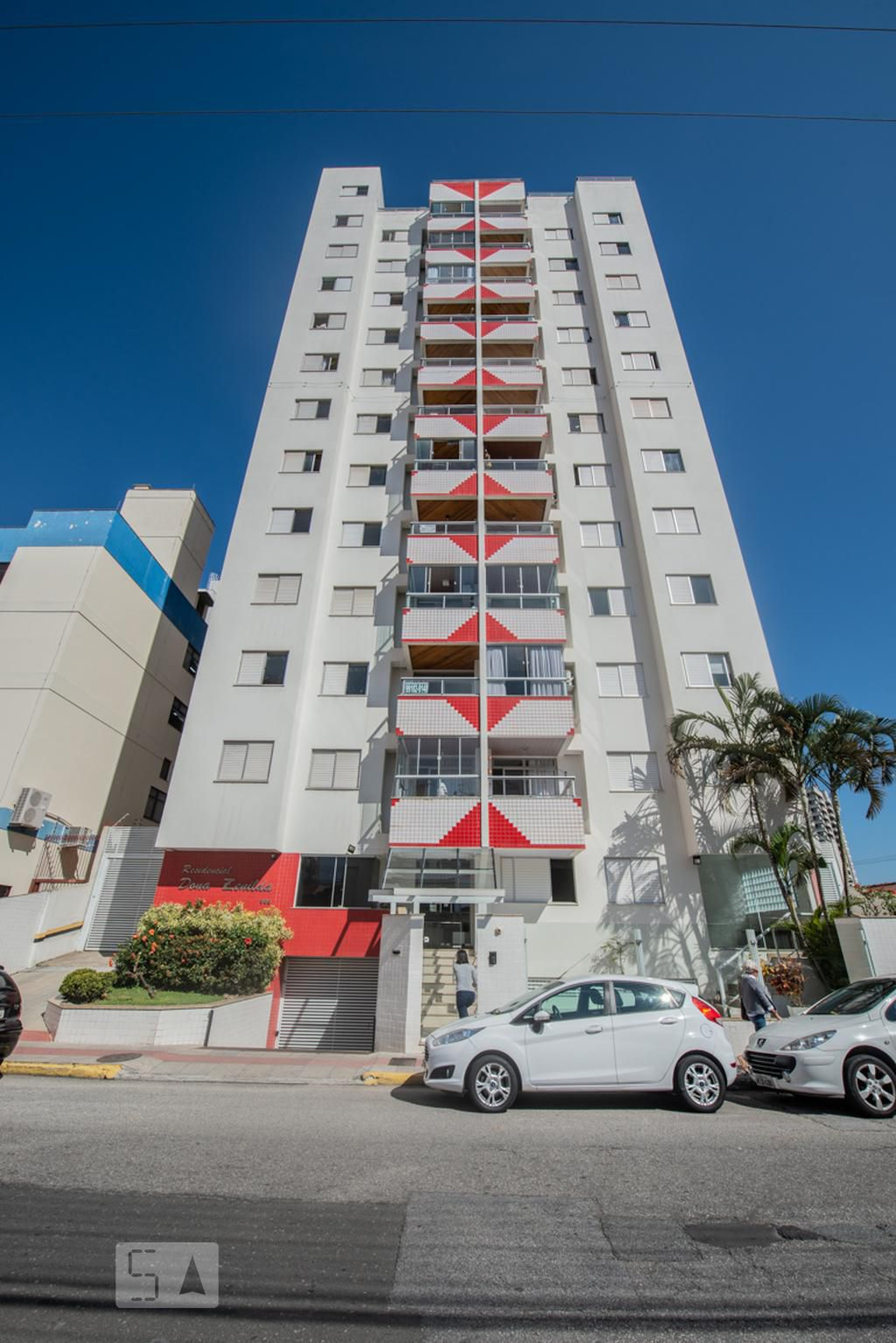 Fachada Edifício Dona Zenilda