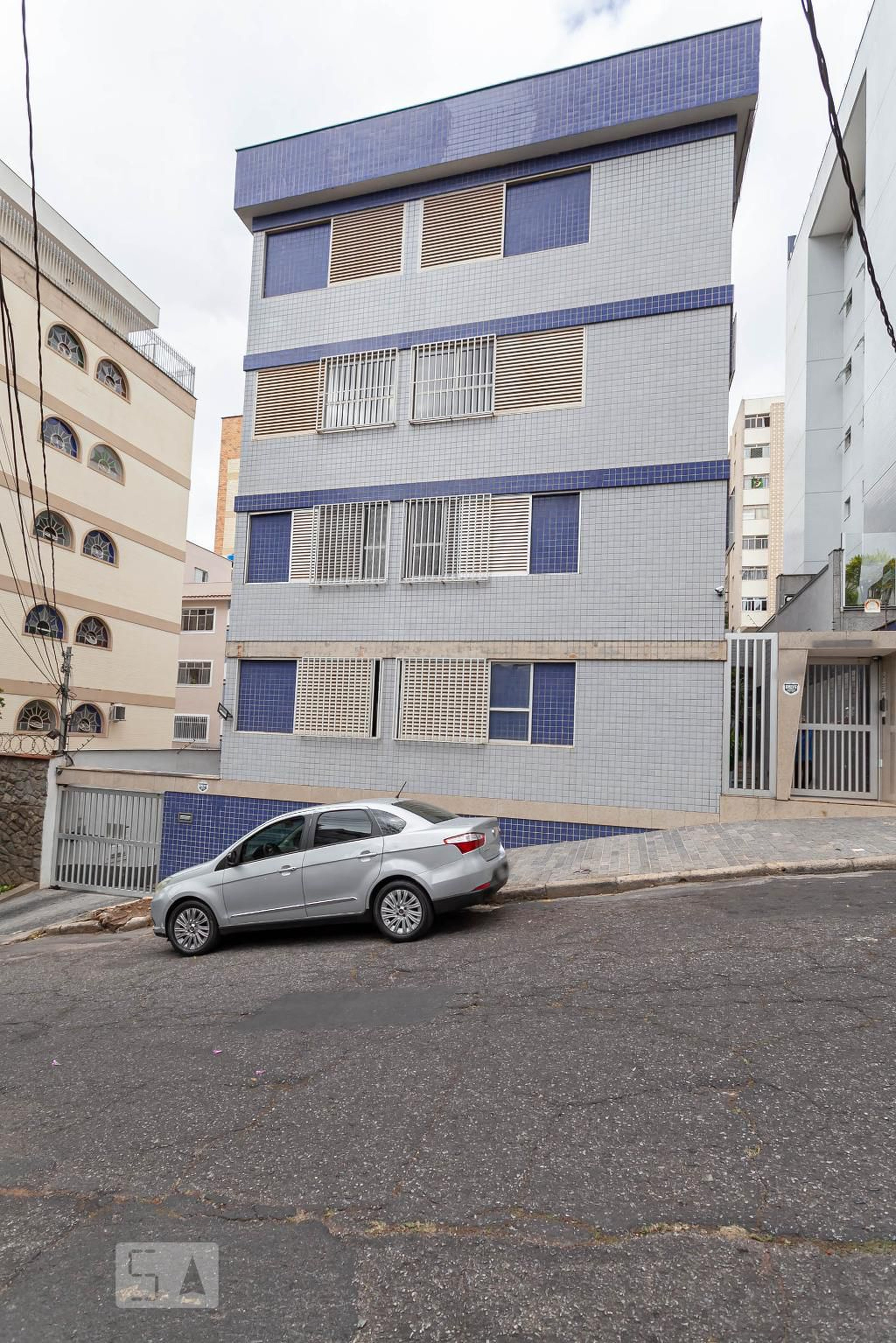 Fachada do prédio Edifício Dom Guilherme