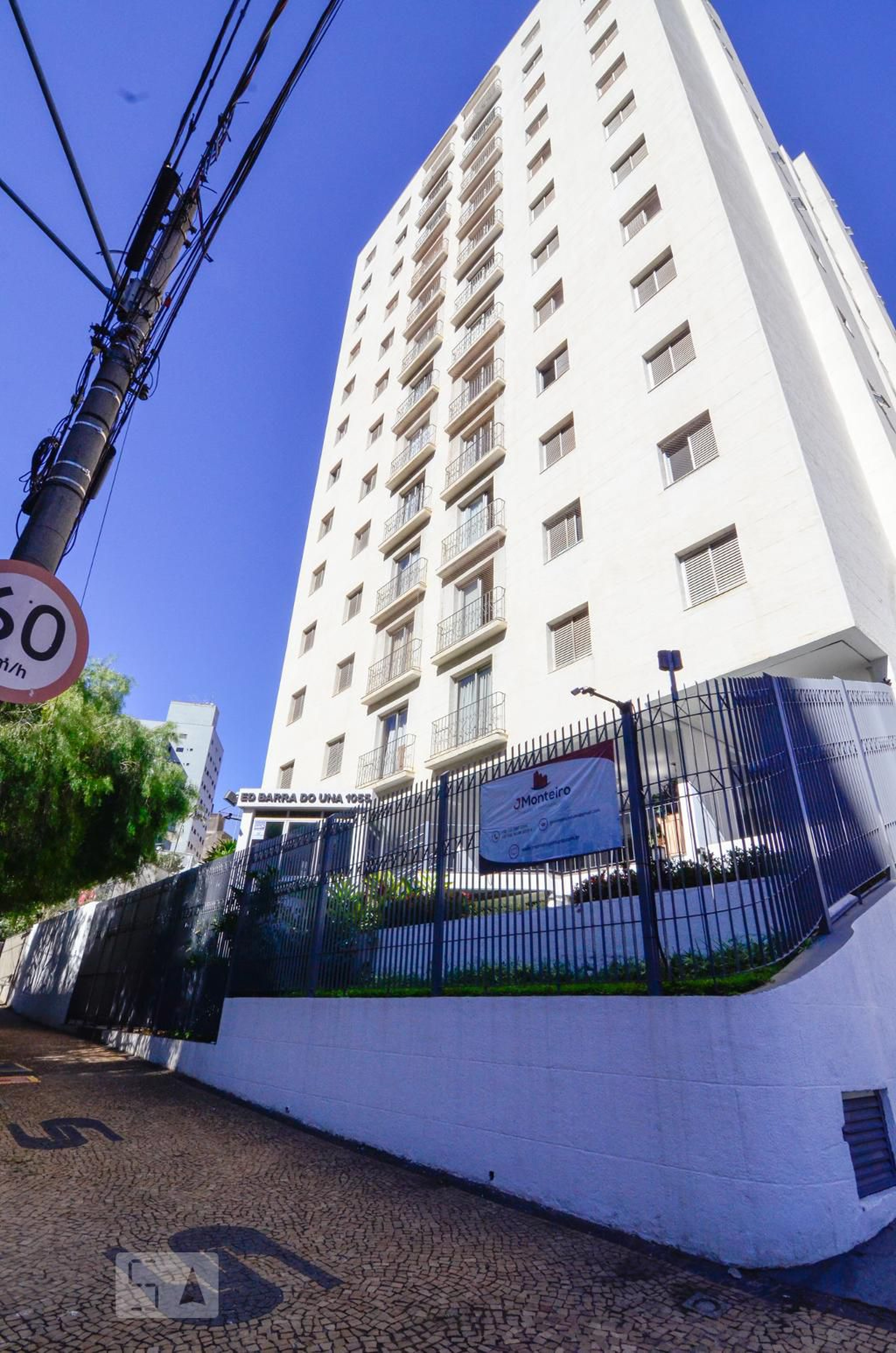 Fachada do prédio Edifício Barra do Una