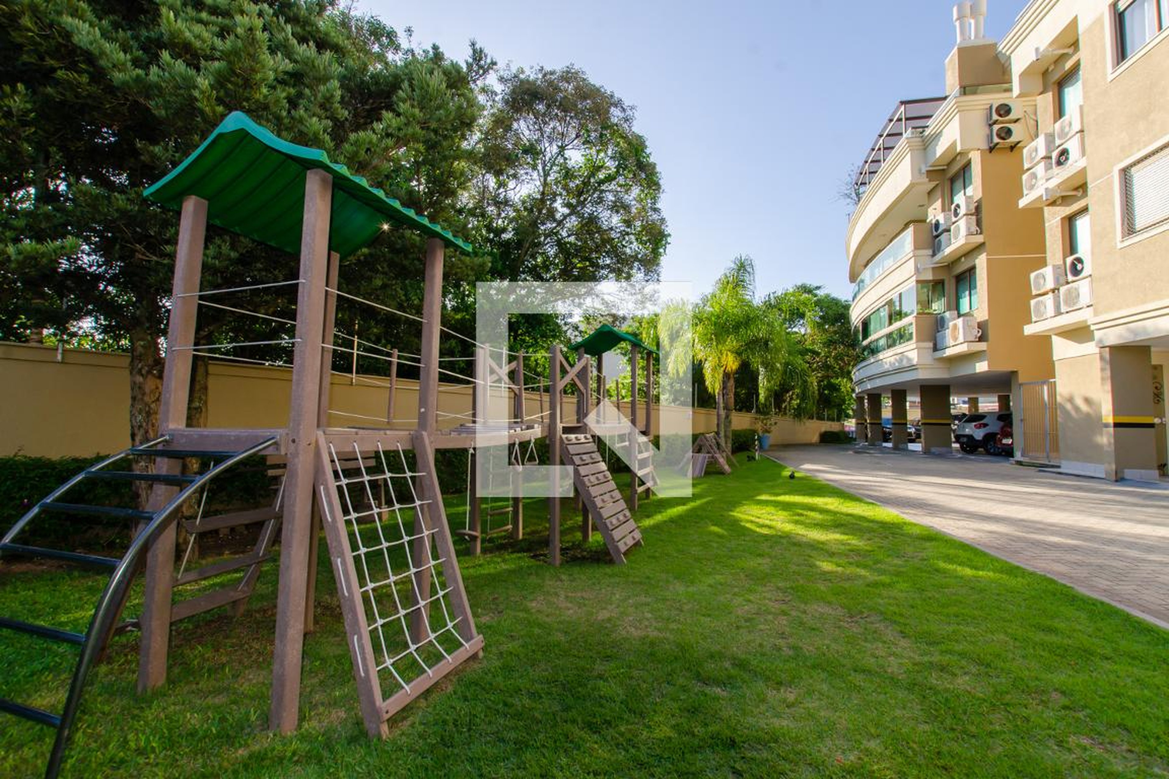 Playground - Laz Rosas Village