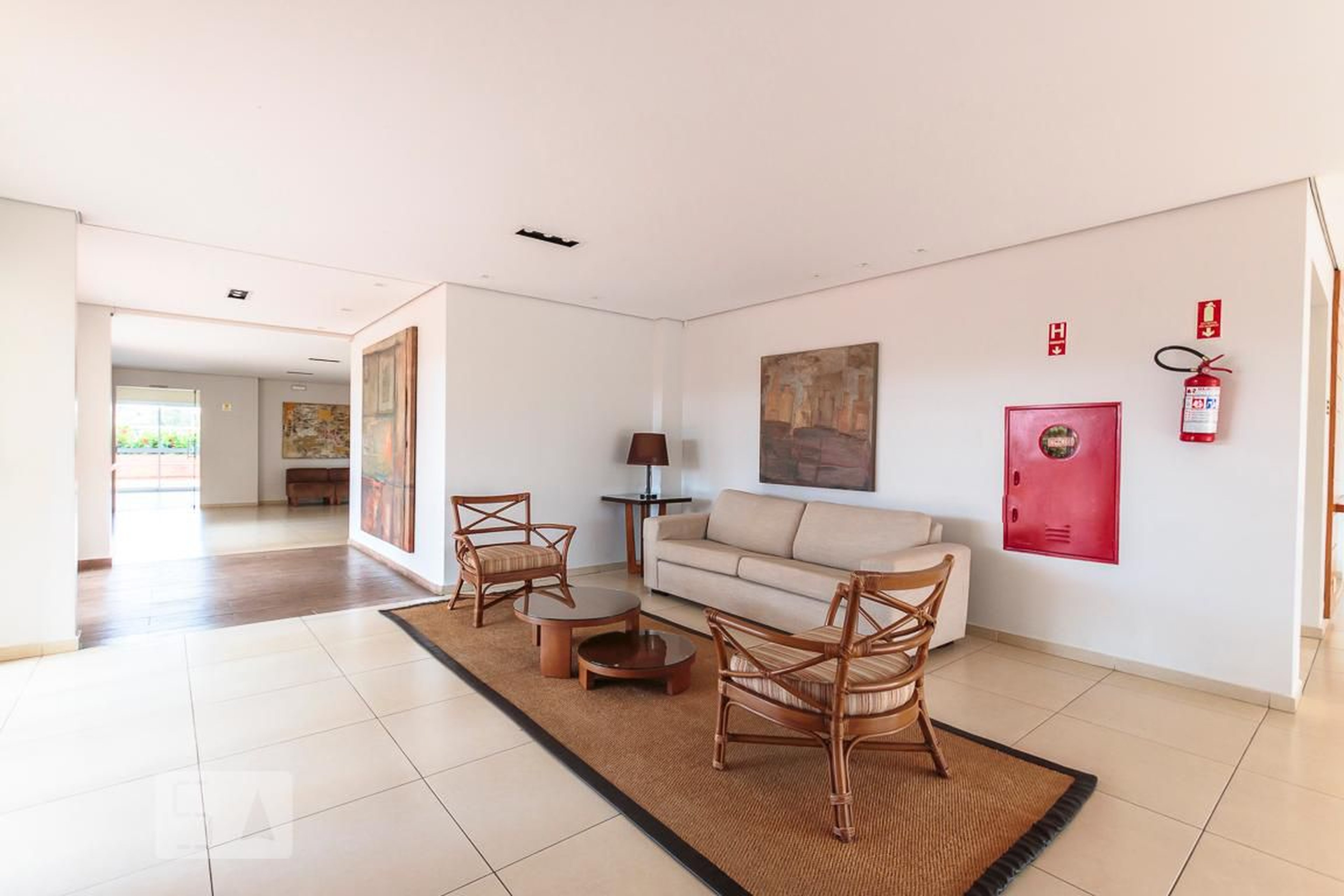 Hall de Entrada - Julio de Mesquita