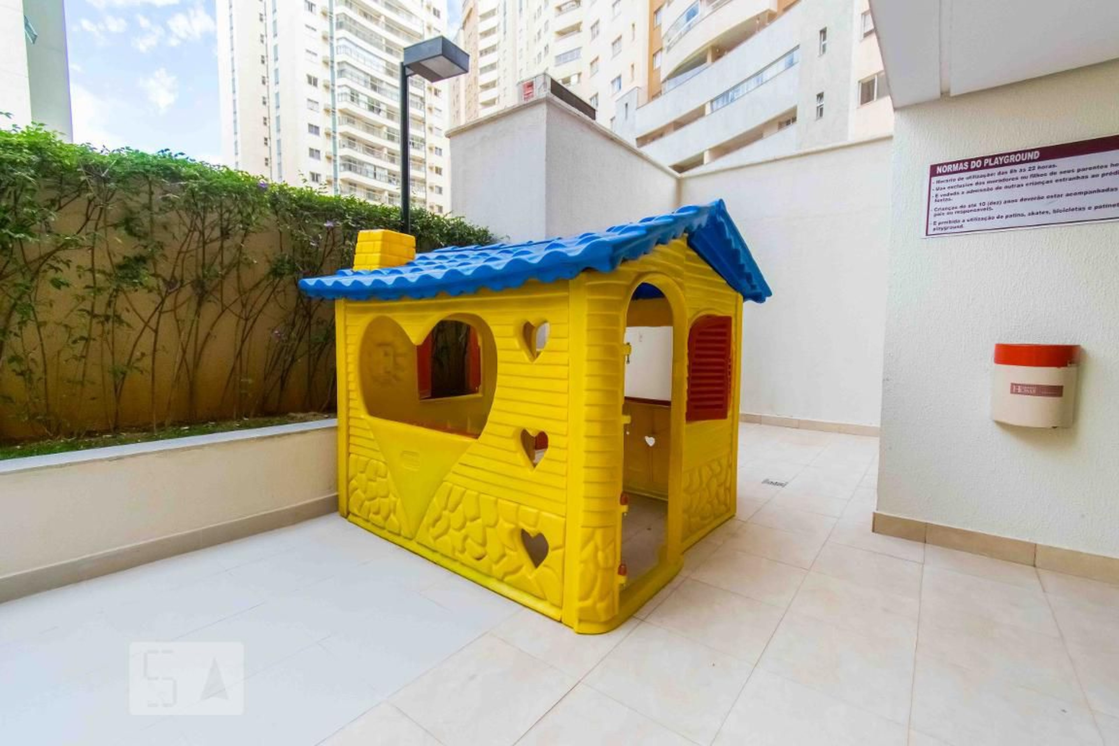 Playground - Grand Home