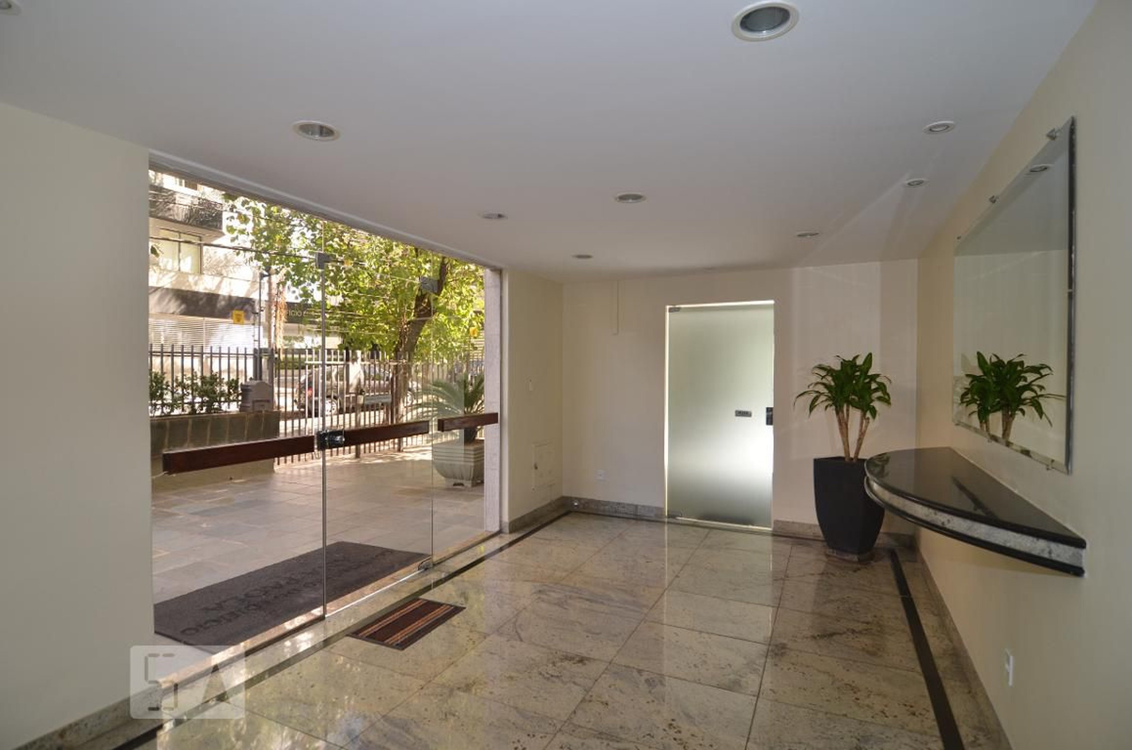 Entrada - Edifício Ana Paola