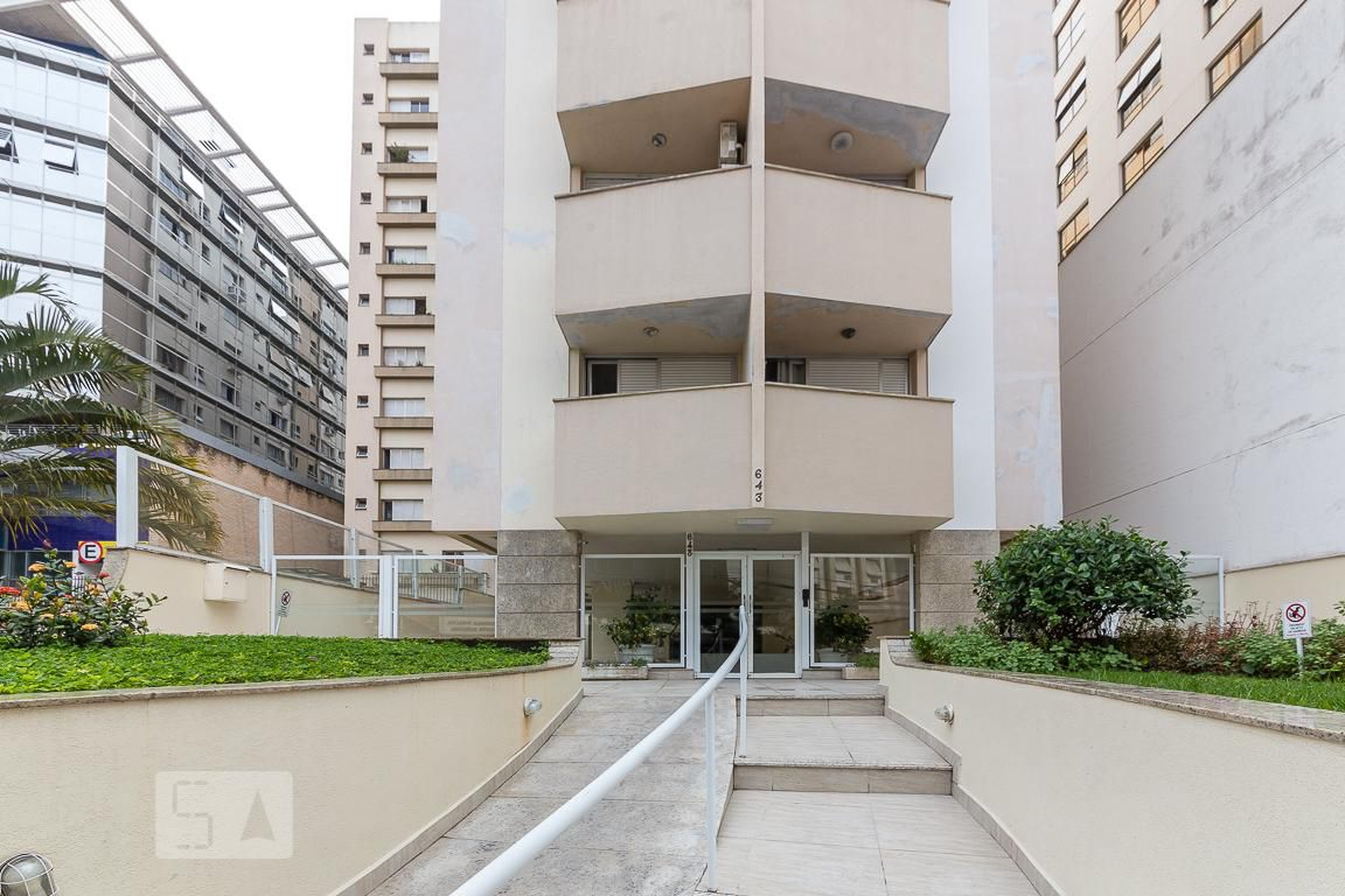 Fachada Condomínio Algarve