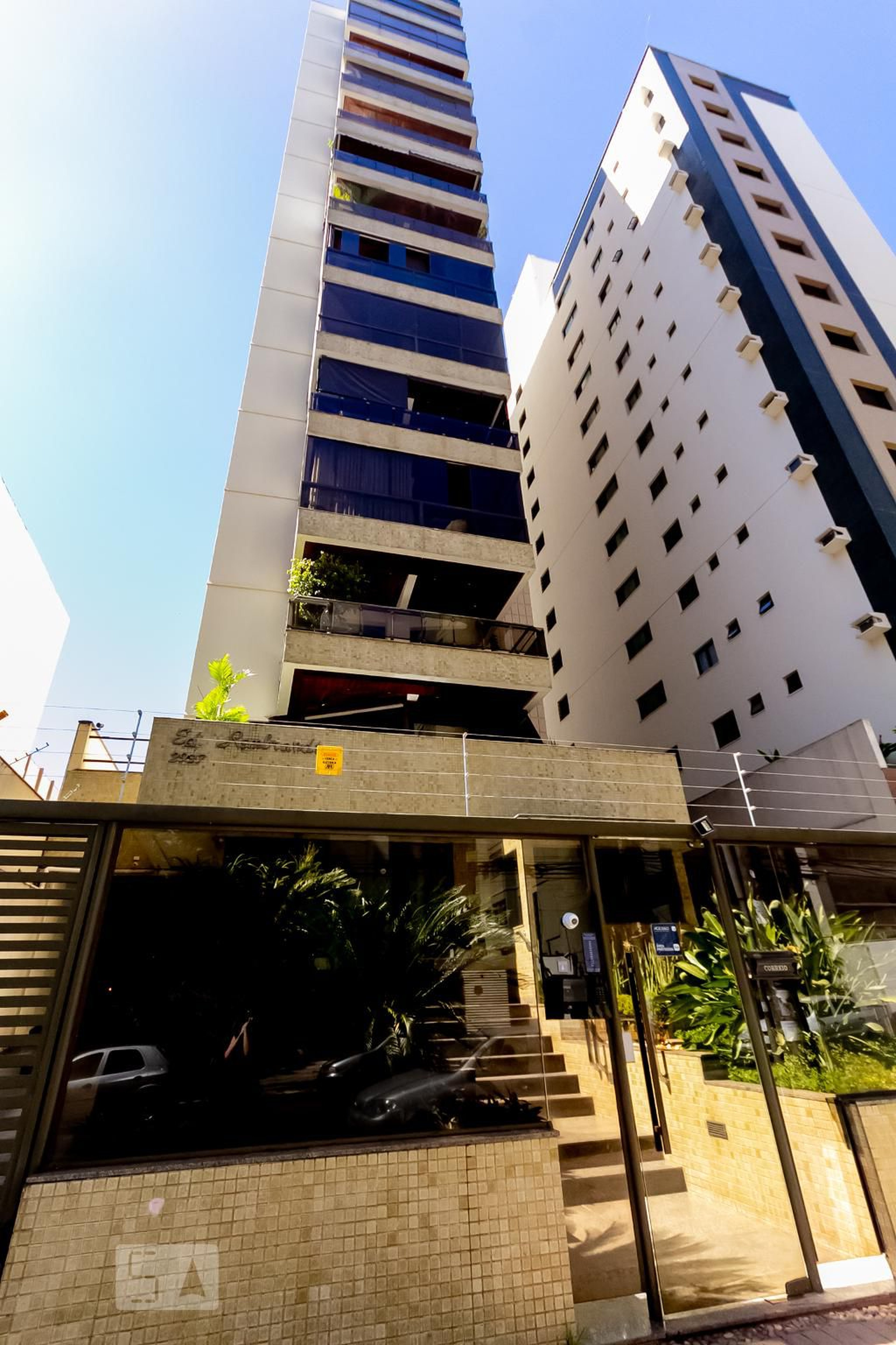 Fachada Condomínio em Rua T-36, 2937