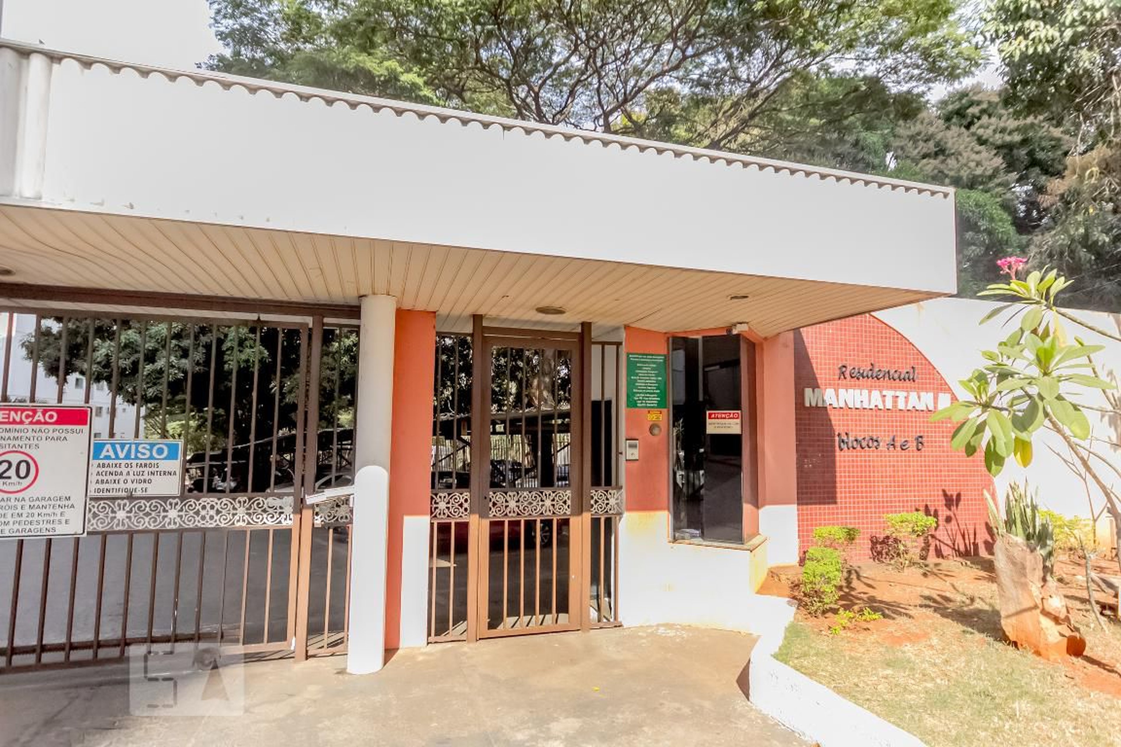 Fachada Condomínio em Avenida Afonso Pena, 355