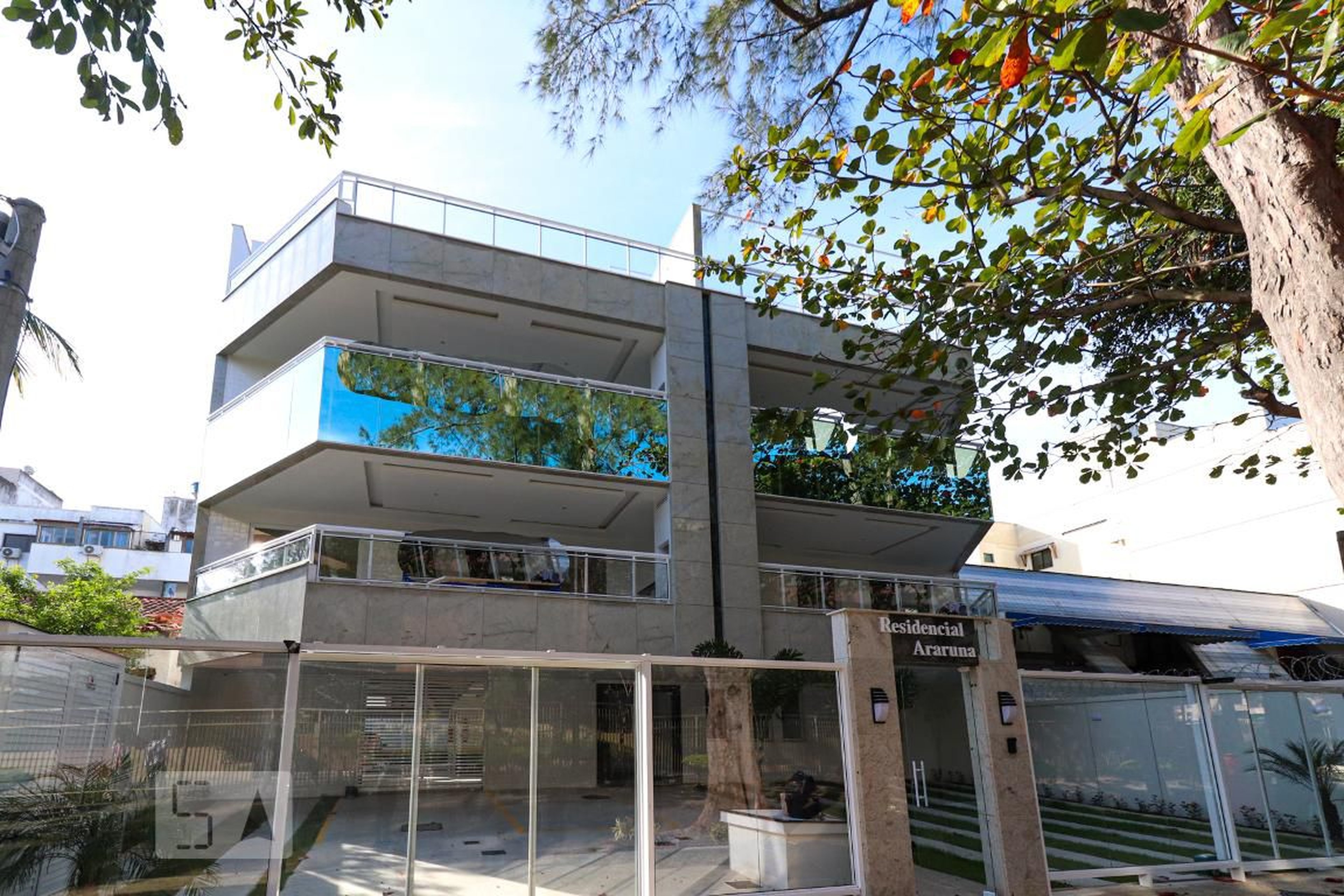 Fachada do Predio Residencial Araúna