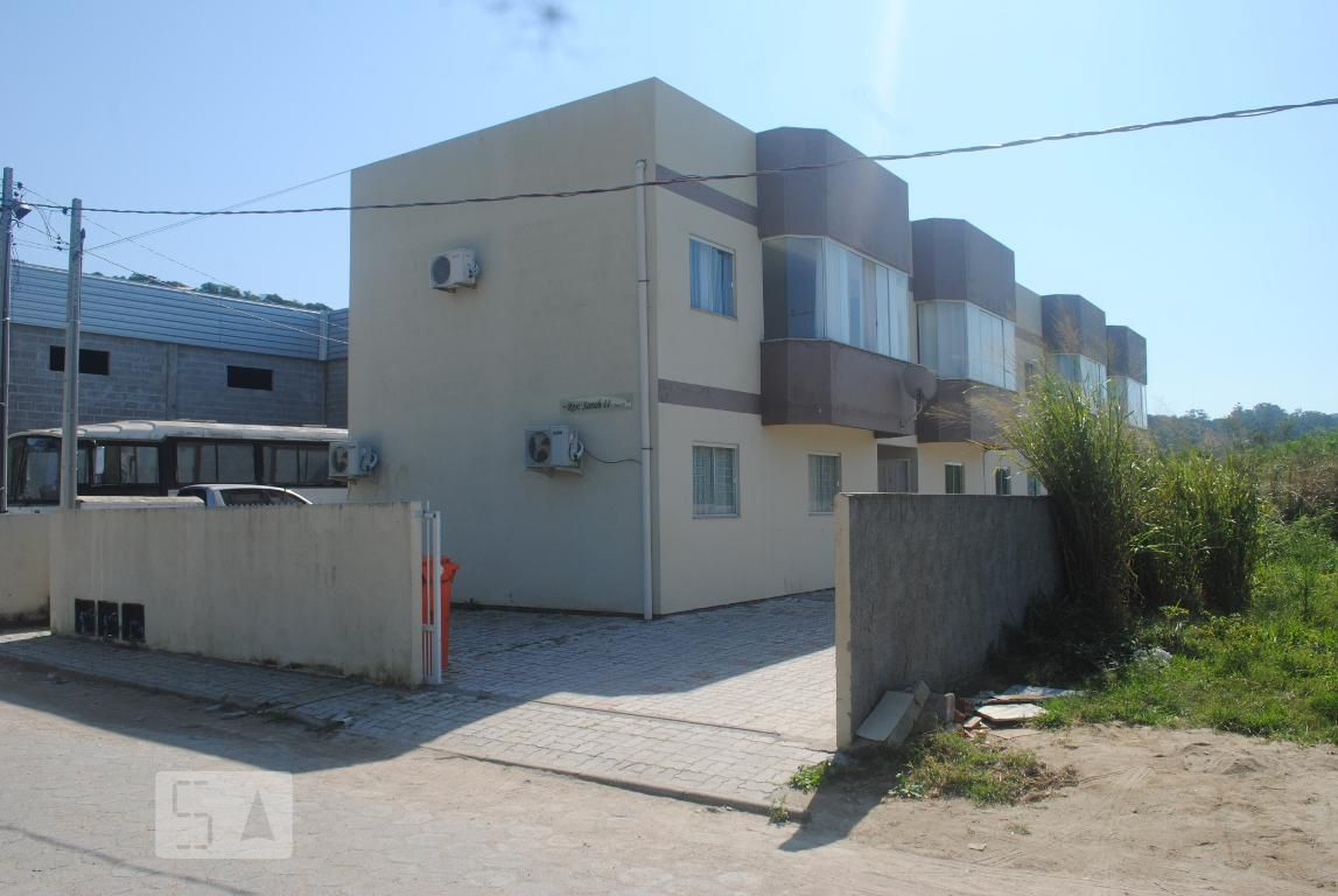 Fachada Condomínio em Servidão Vicentino Custódio - Res. Sarah Ii, lote 50