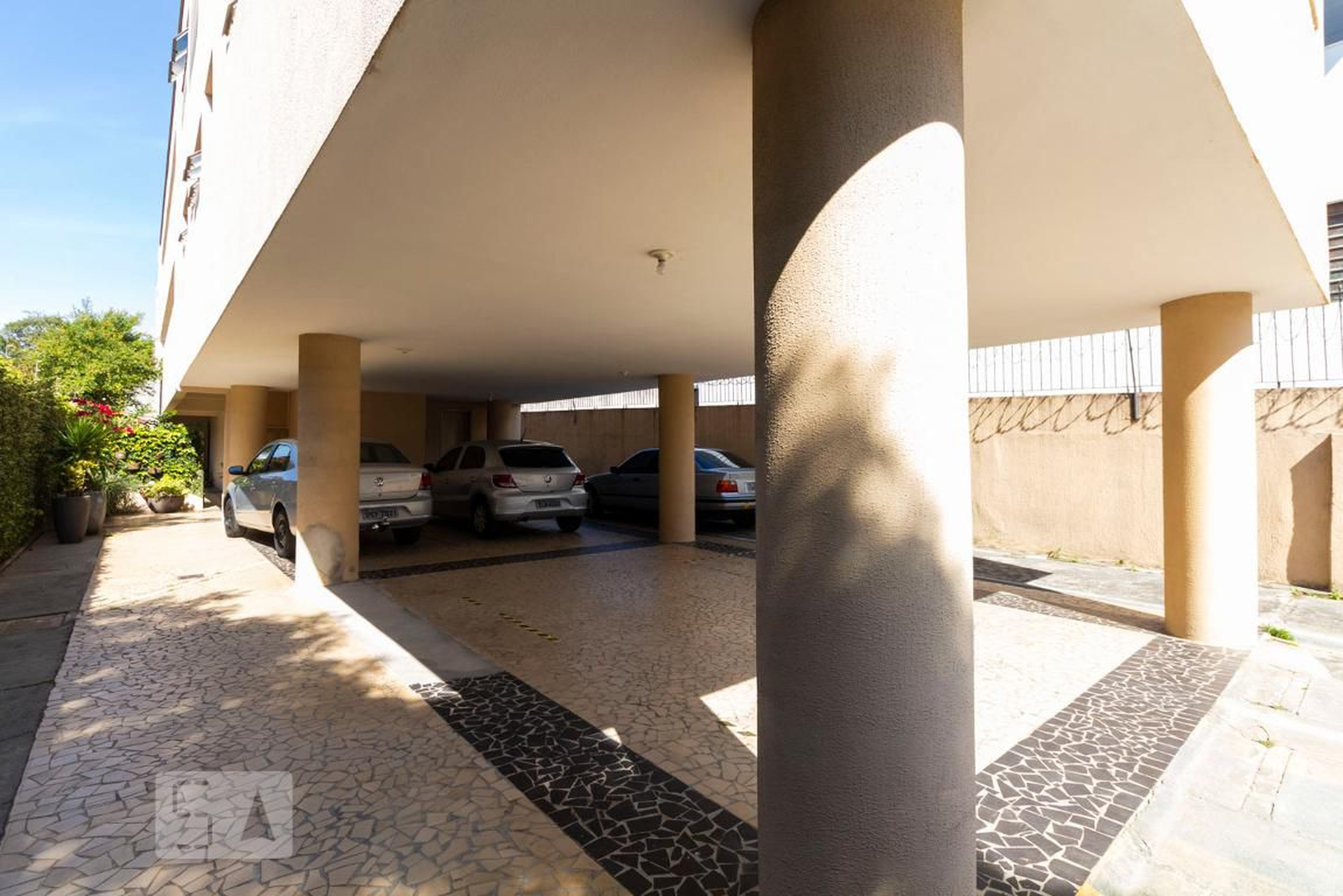 Área Externa - Helade