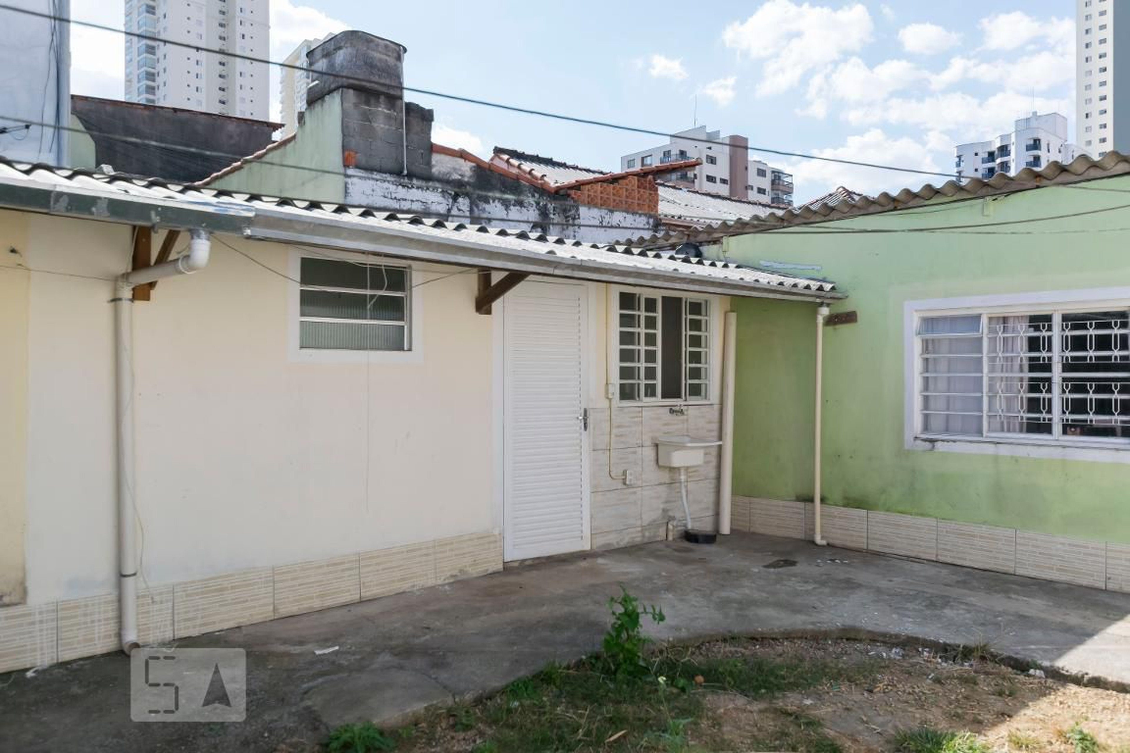 Fachada Condomínio em Rua Cônego José Norberto, 398