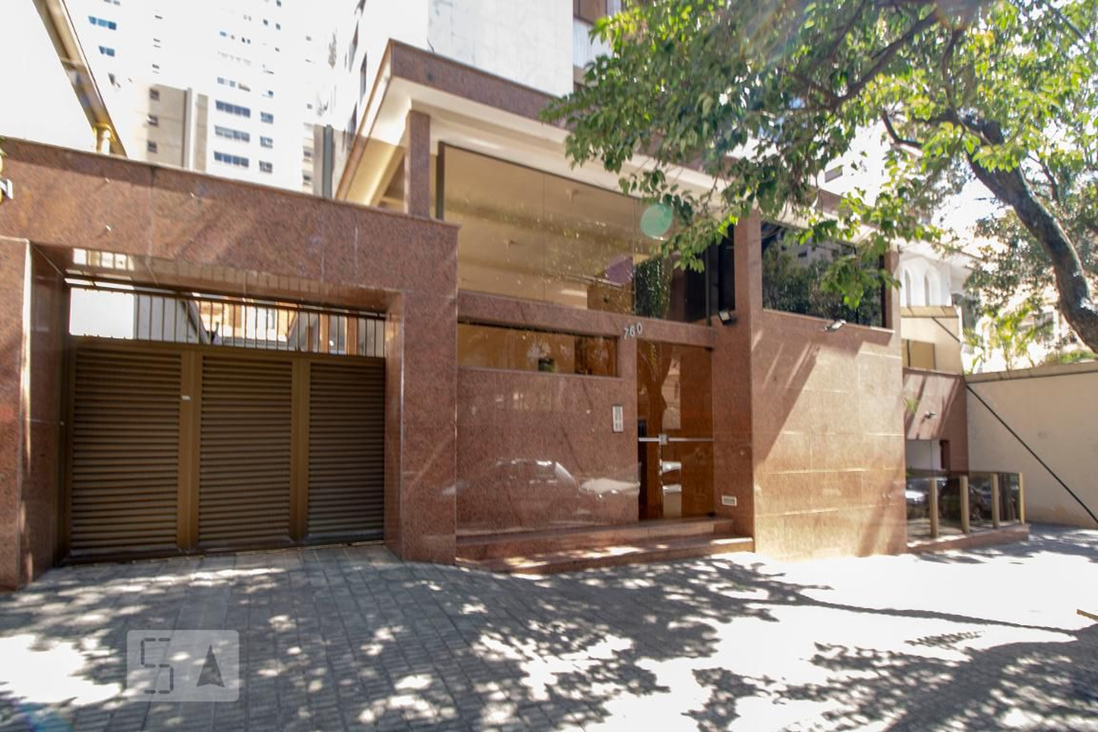 Fachada Condomínio em Rua Santa Catarina, 760