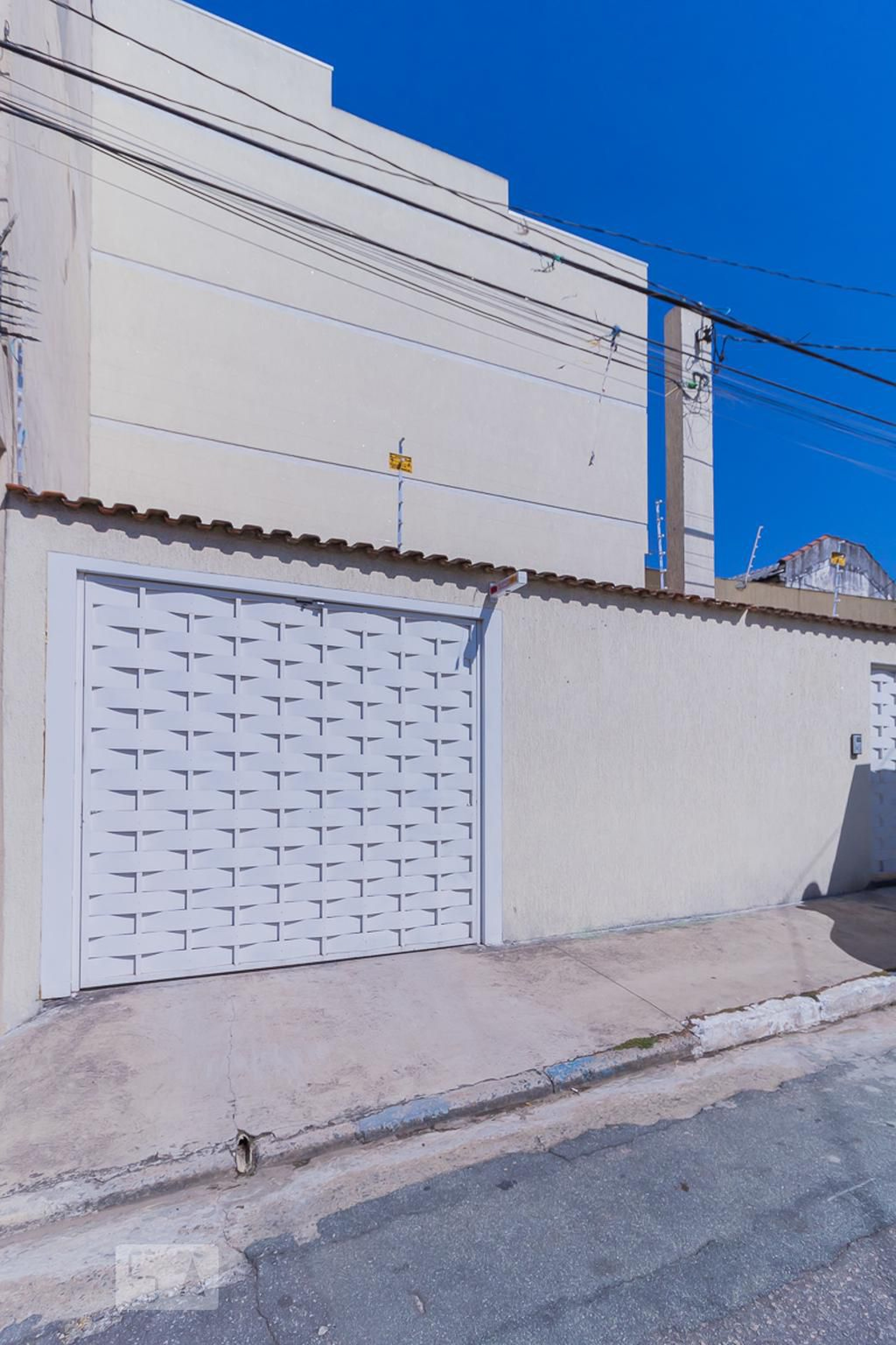 Fachada Condomínio em Rua José Adorno, 202