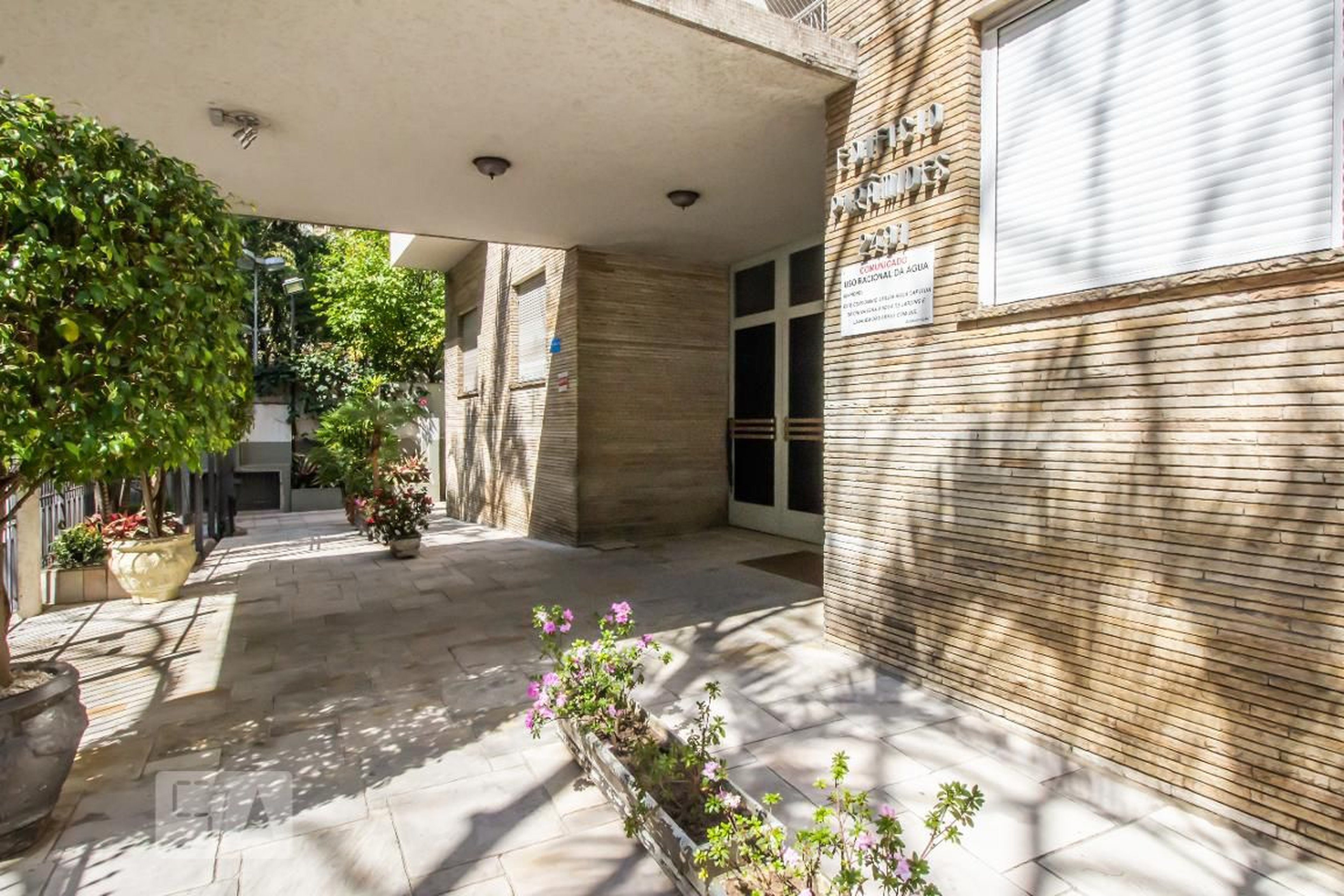 Área externa - Piramedes