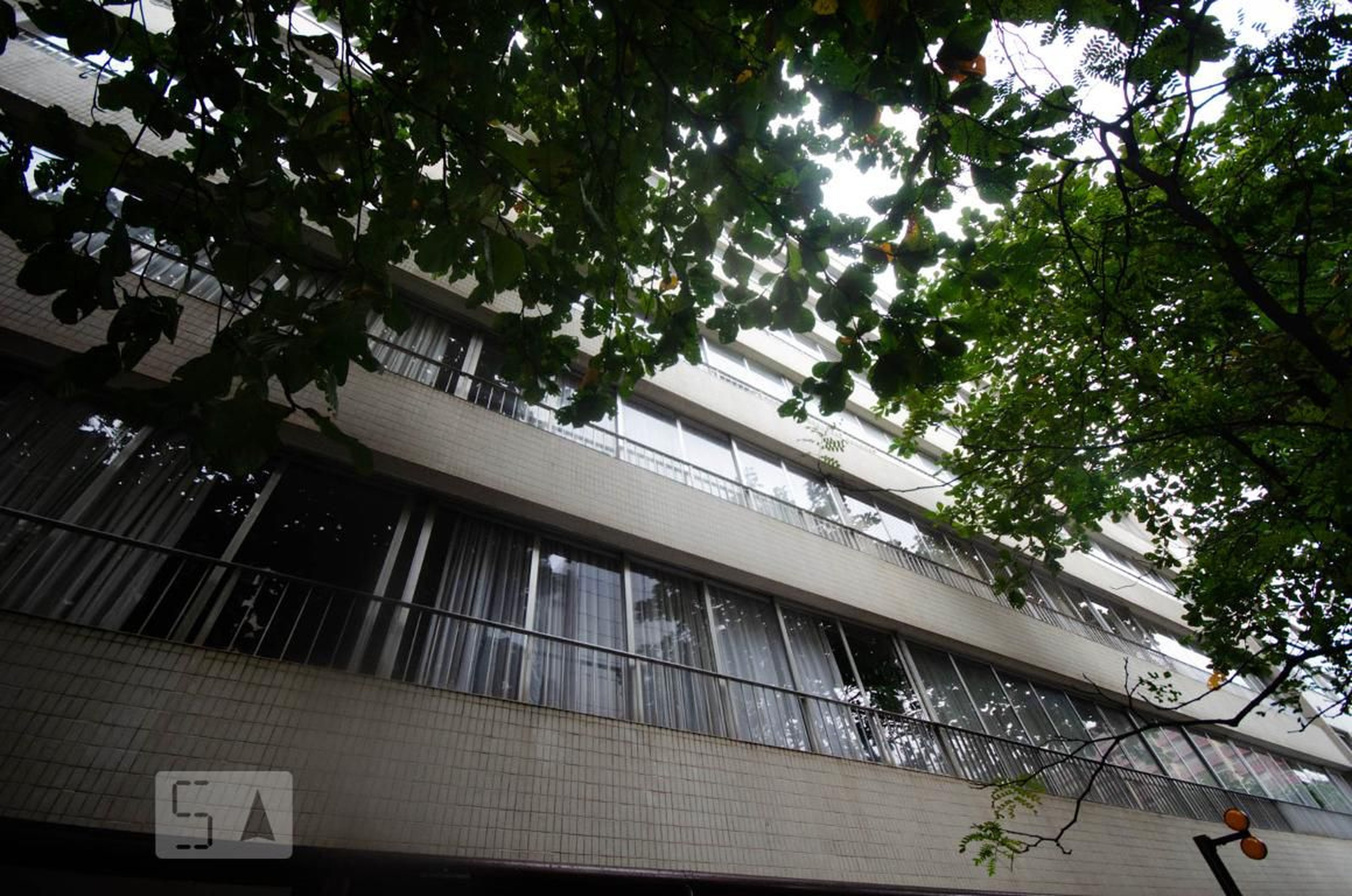 Fachada do Prédio Condomínio em Rua Francisco Otaviano, 112