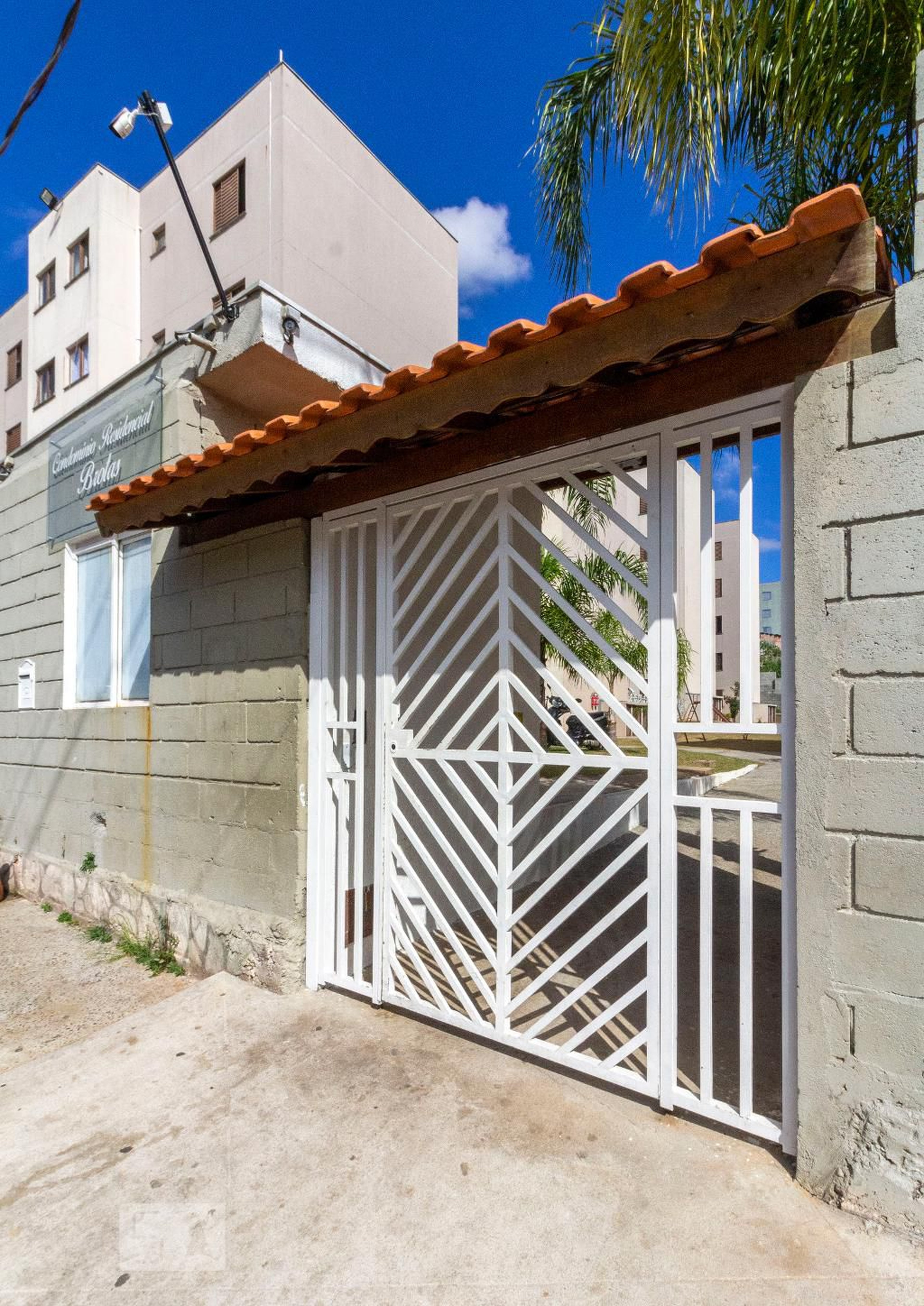 Fachada Condomínio Brotas