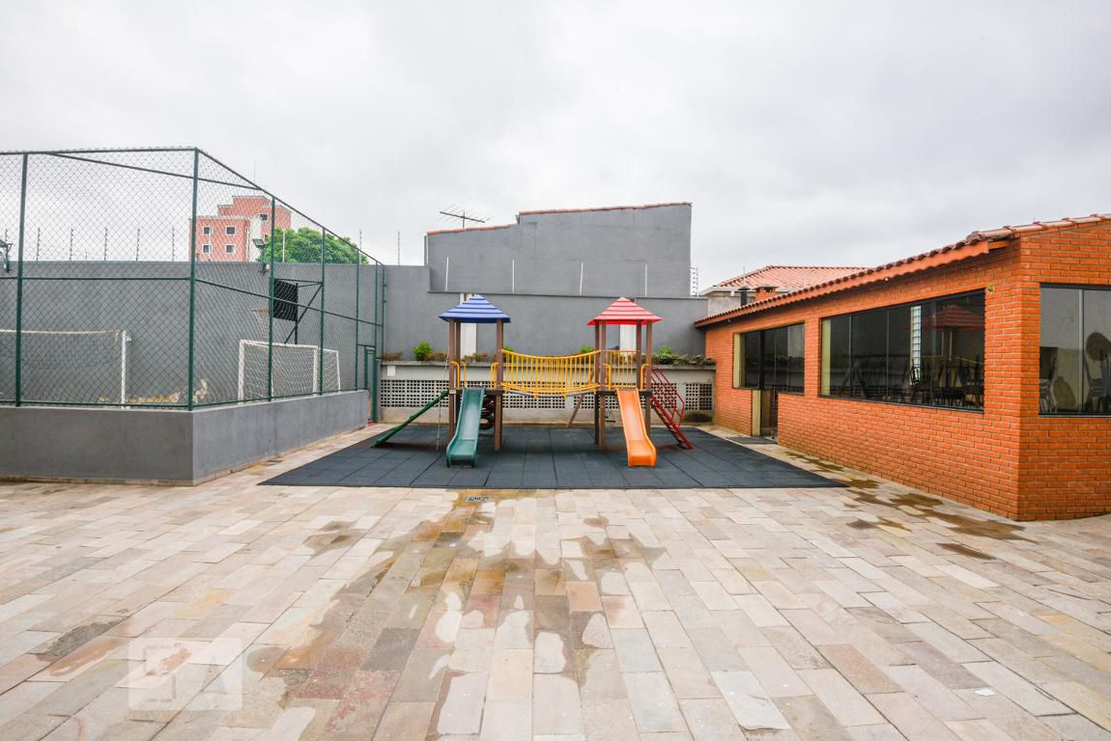 Parquinho - Edifício morada das paineiras