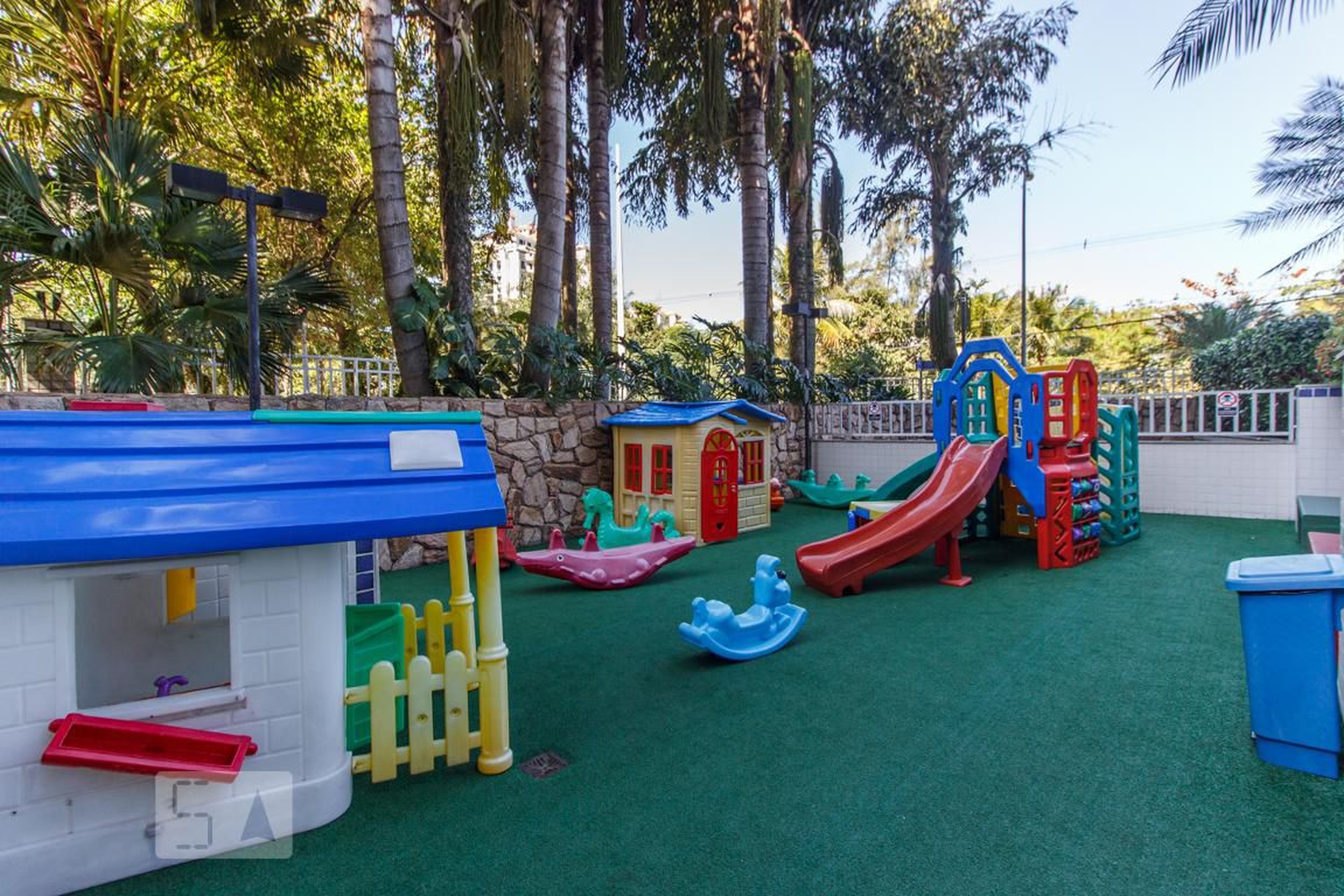 Parquinho - Via Cancun