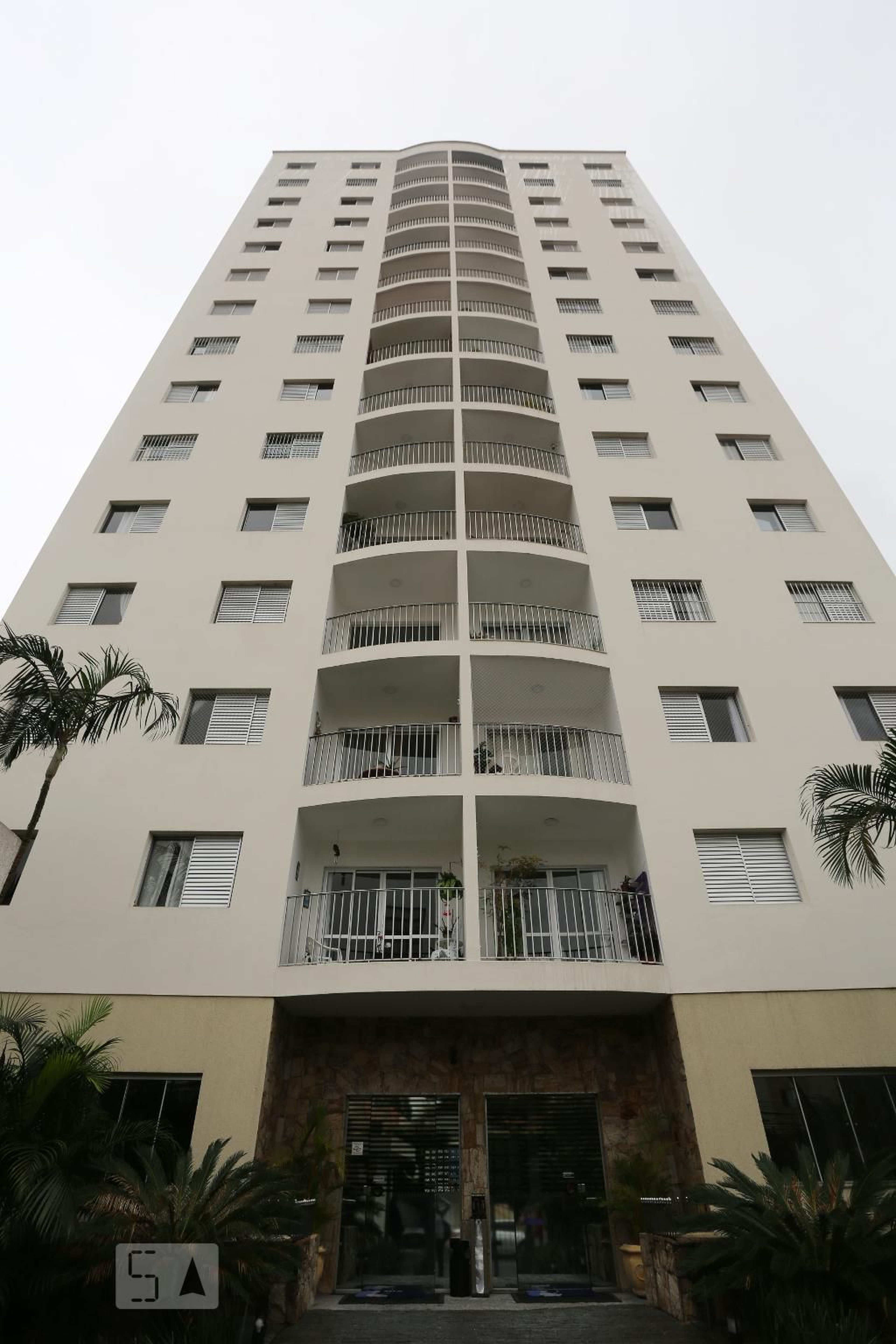 Fachada do Condomínio Condomínio em Avenida Santo Antônio, 1339