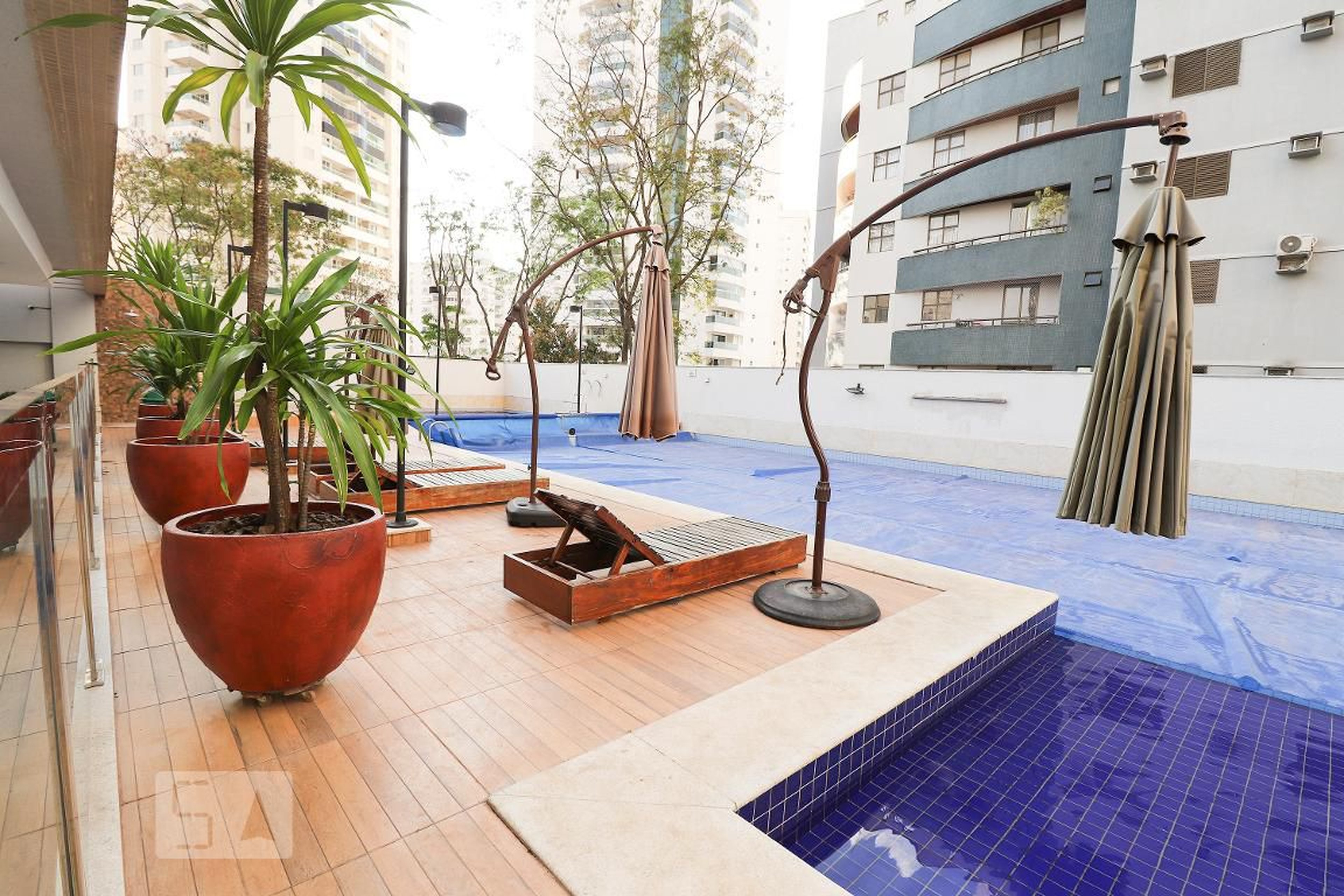 Piscina - Geniale Flamboyant