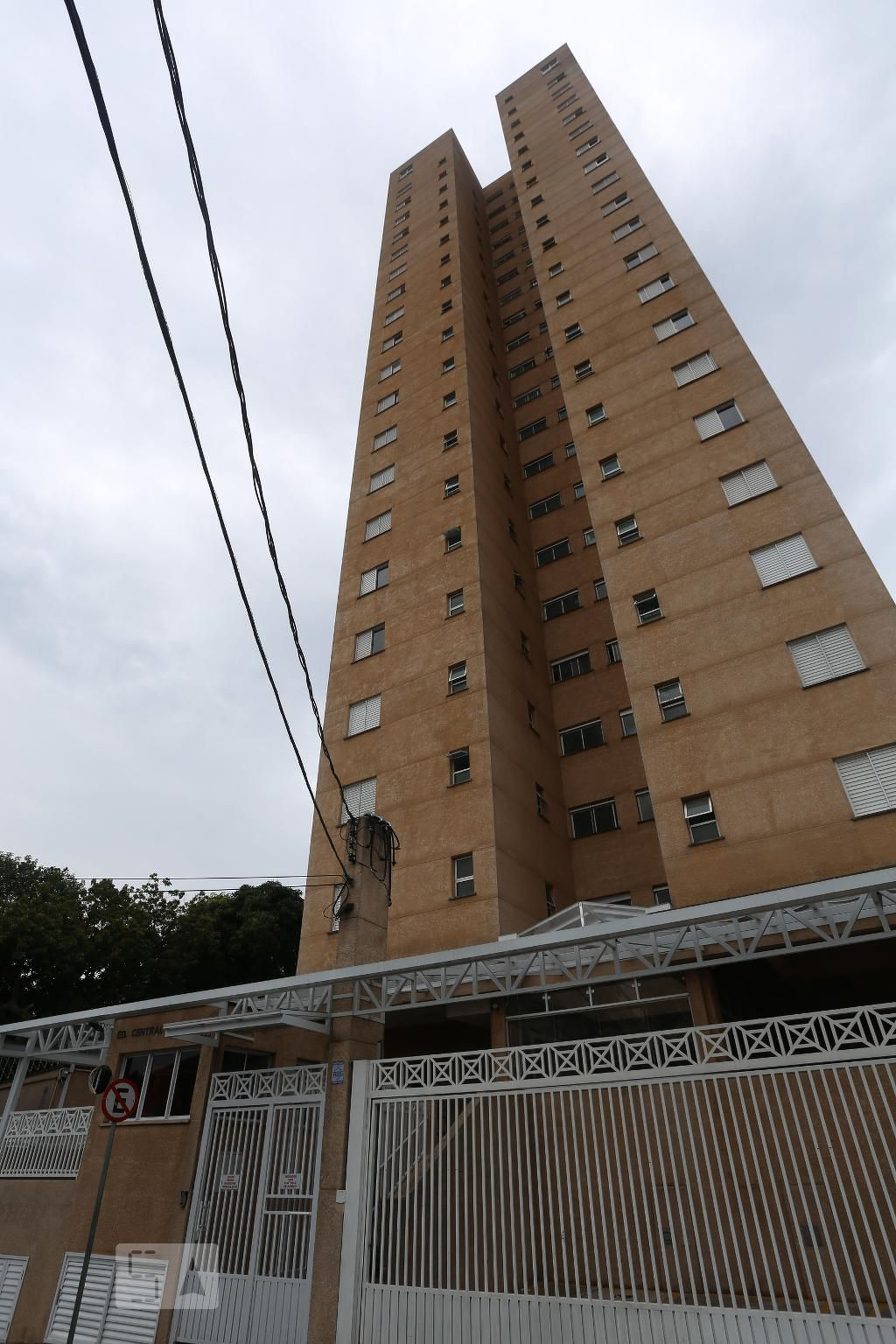 Fachada do Prédio Condomínio Central Park Home