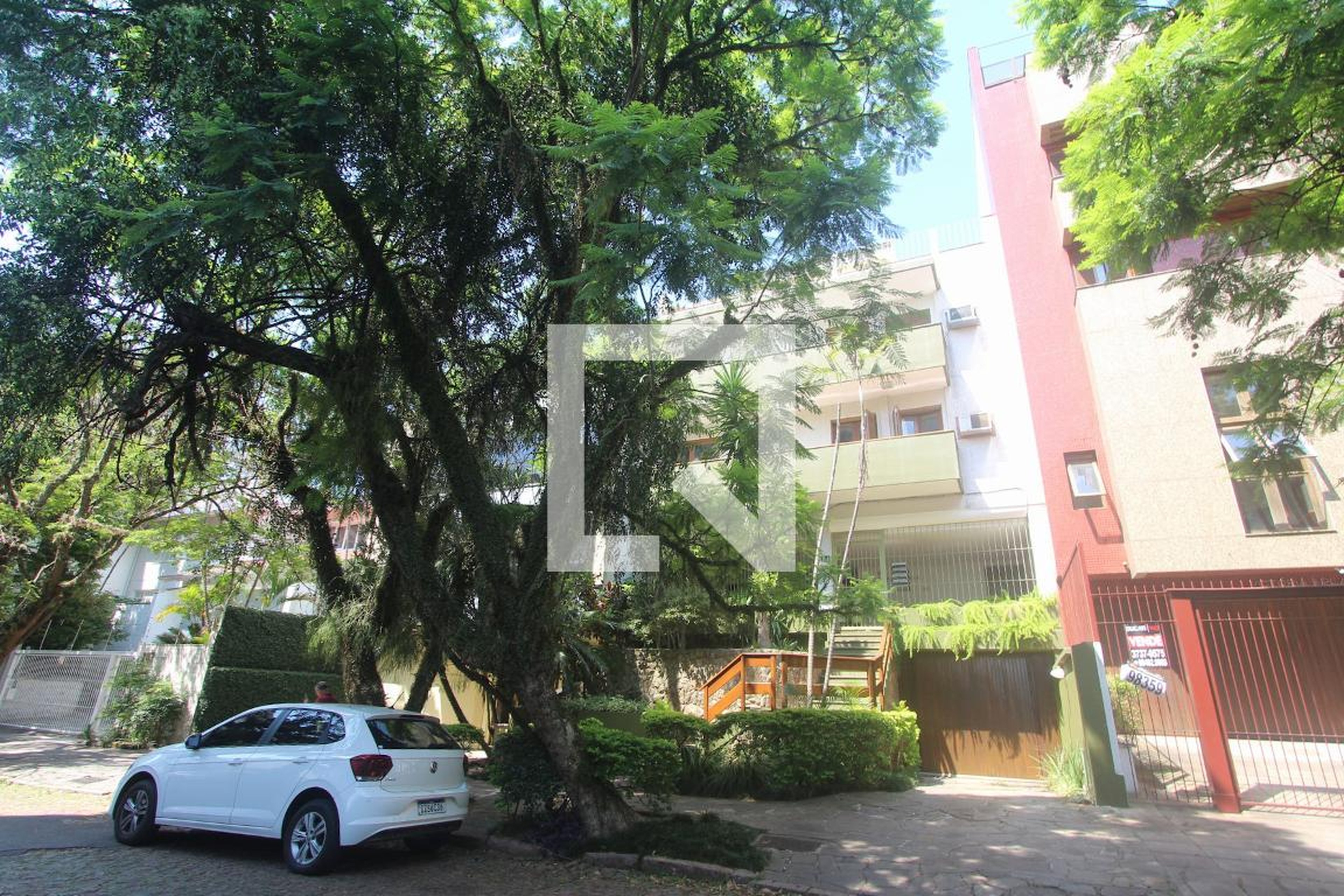 Fachada do Prédio Condomínio Itajaí