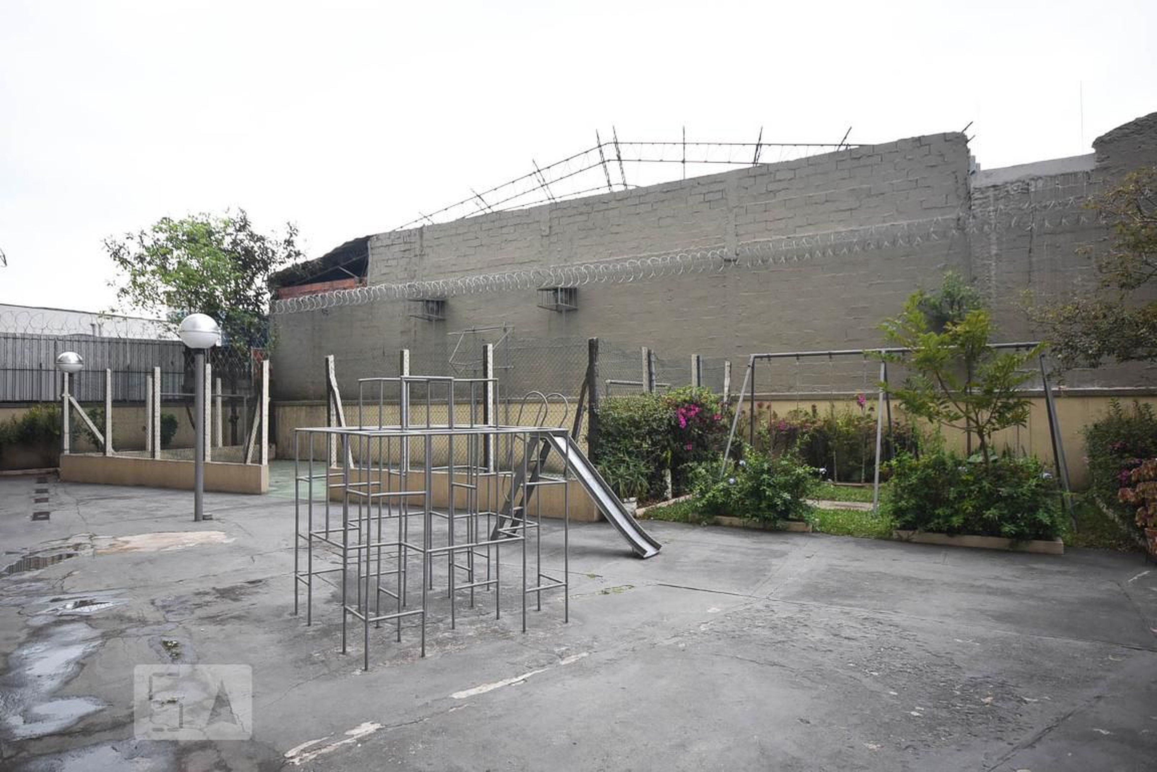 Playground - Sedifício S Coral e Anaconda