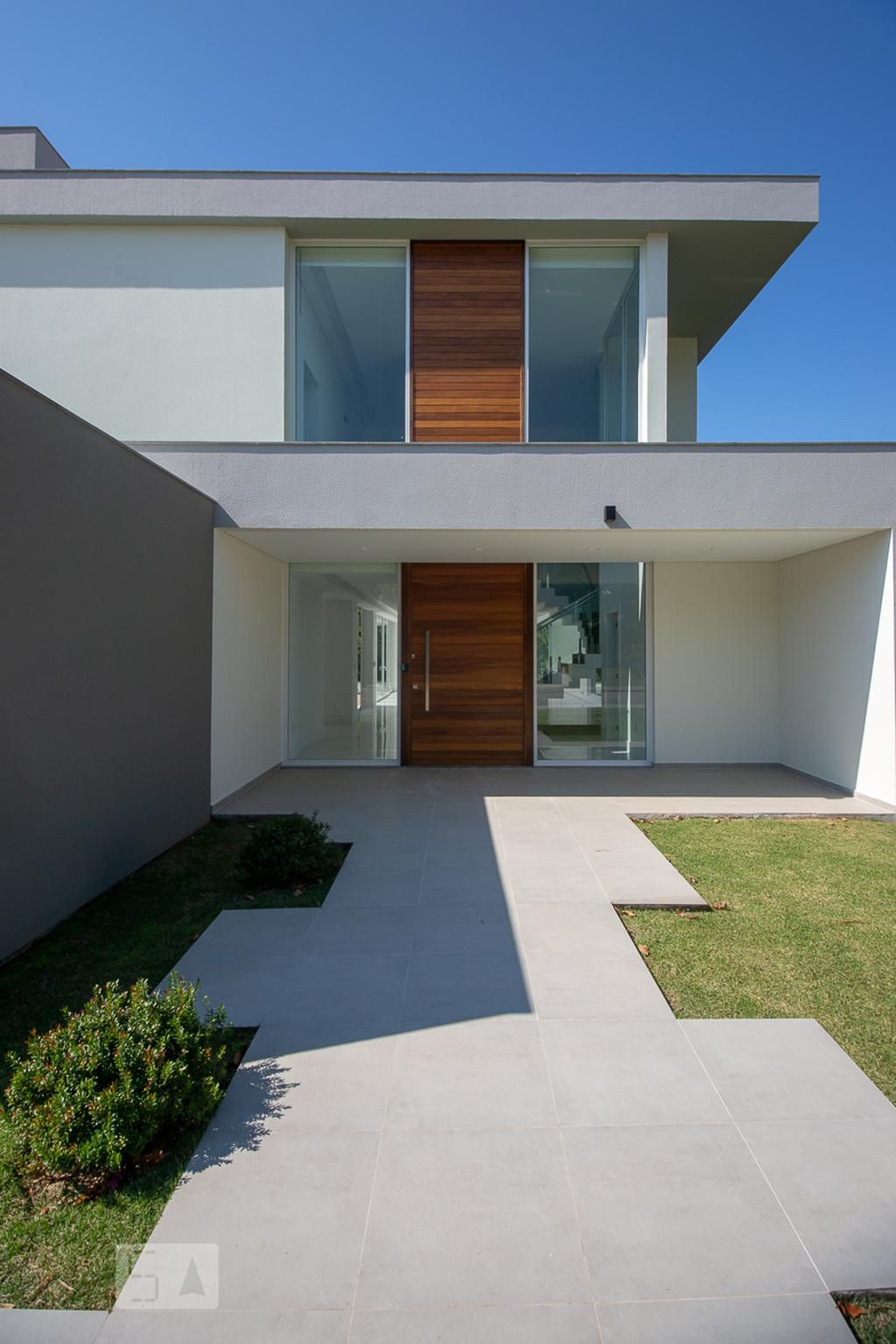 Fachada Condomínio em Estrada Haroldo Soares Glavan, 1760