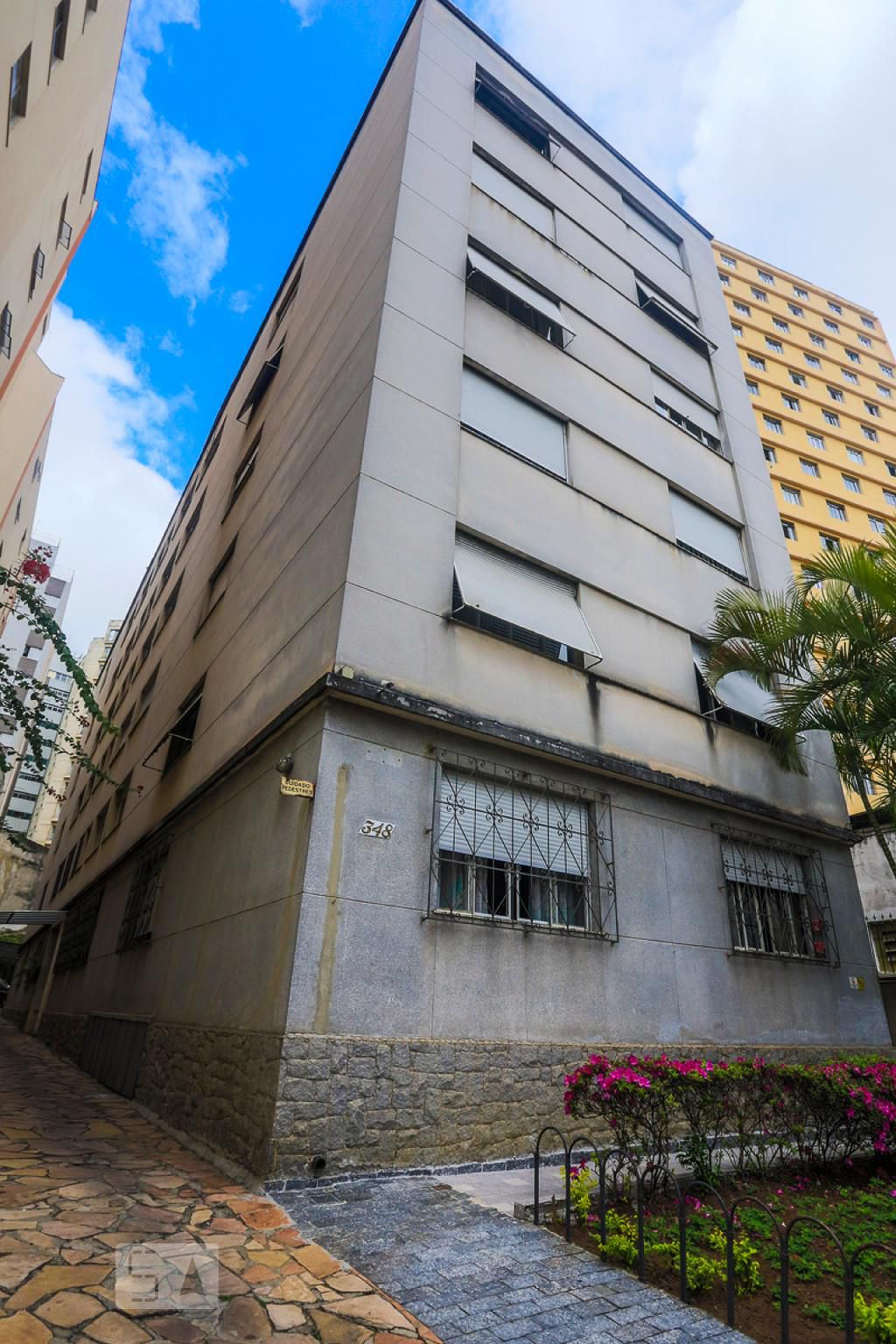 Fachada Condomínio Ana e José Savóia