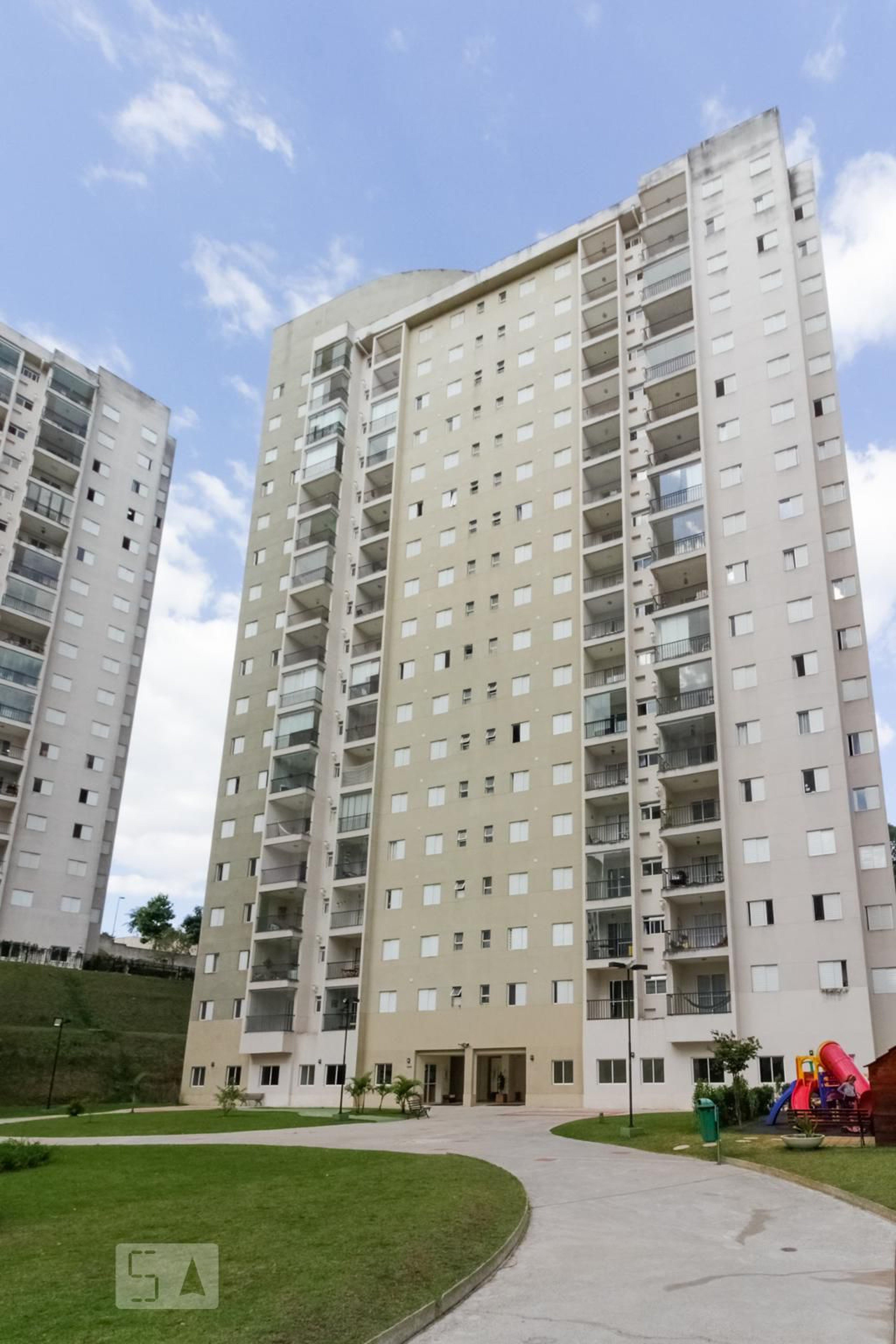 Fachada Condomínio em Avenida Presidente Joao Goulart - Umuarama, Osasco - Sp,  Brasil, 02