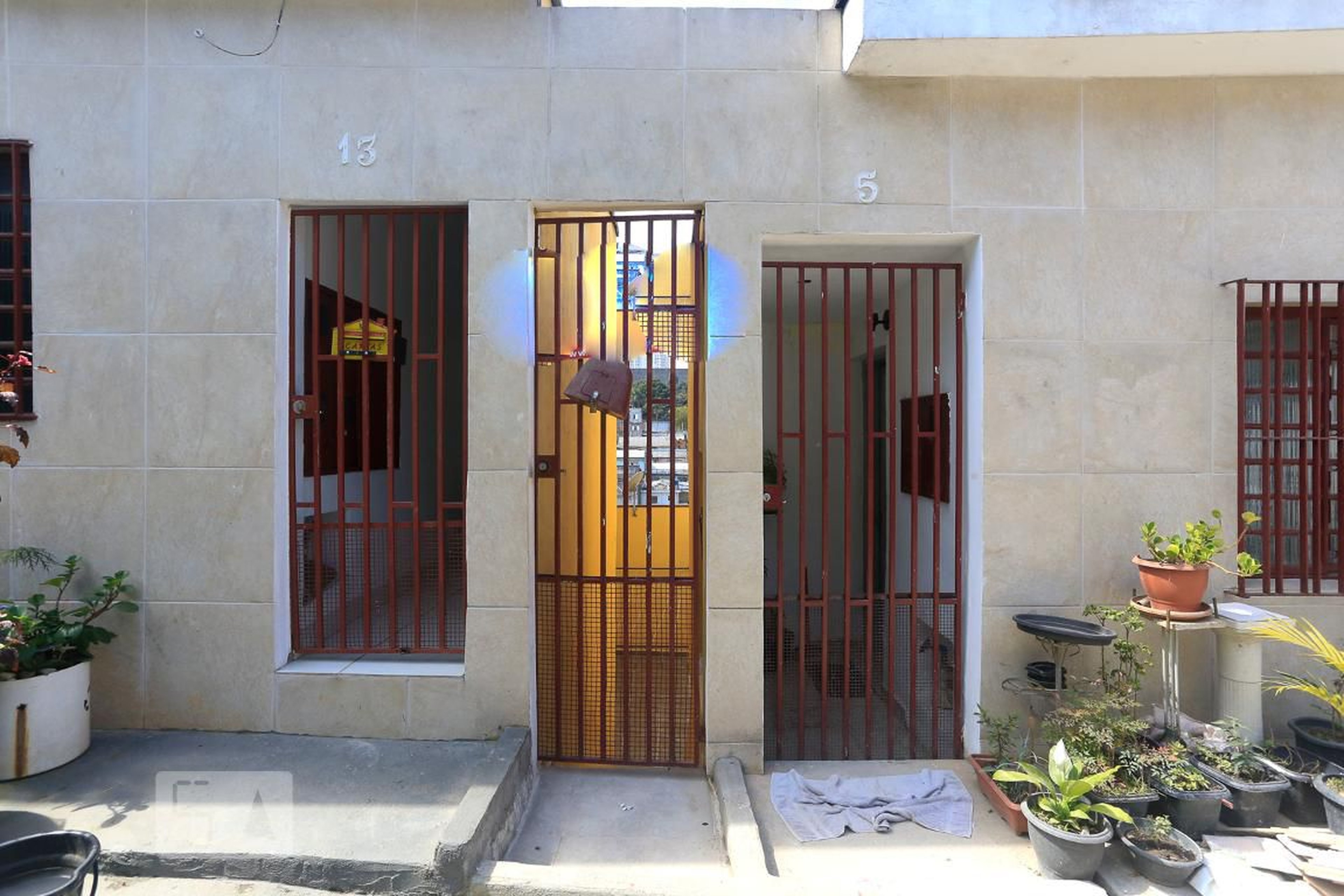 Fachada Condomínio em Rua Rafael Ficondo, 785