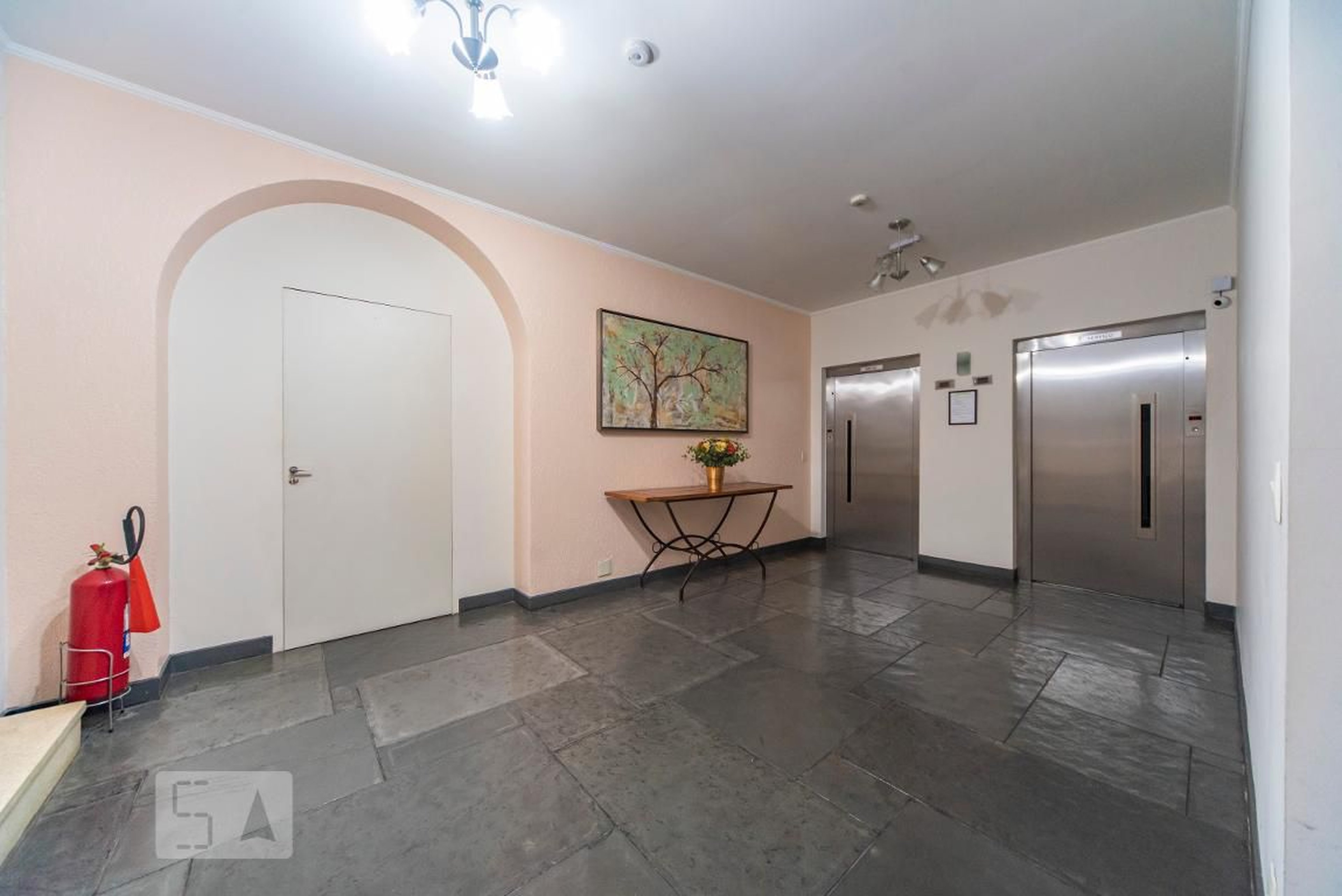 Hall - Edifício Petits Residences