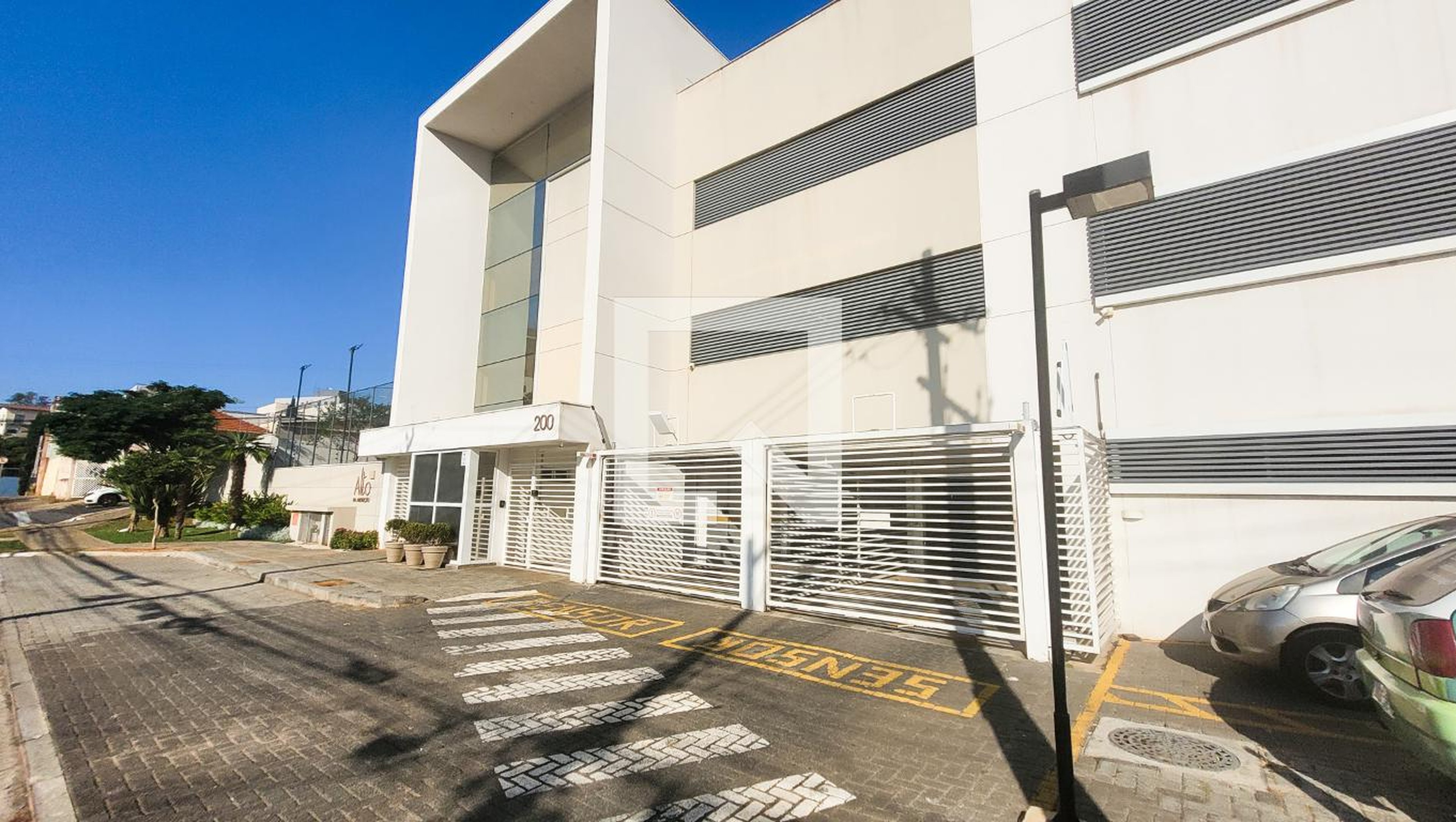 Fachada Condomínio Alto da Abolição