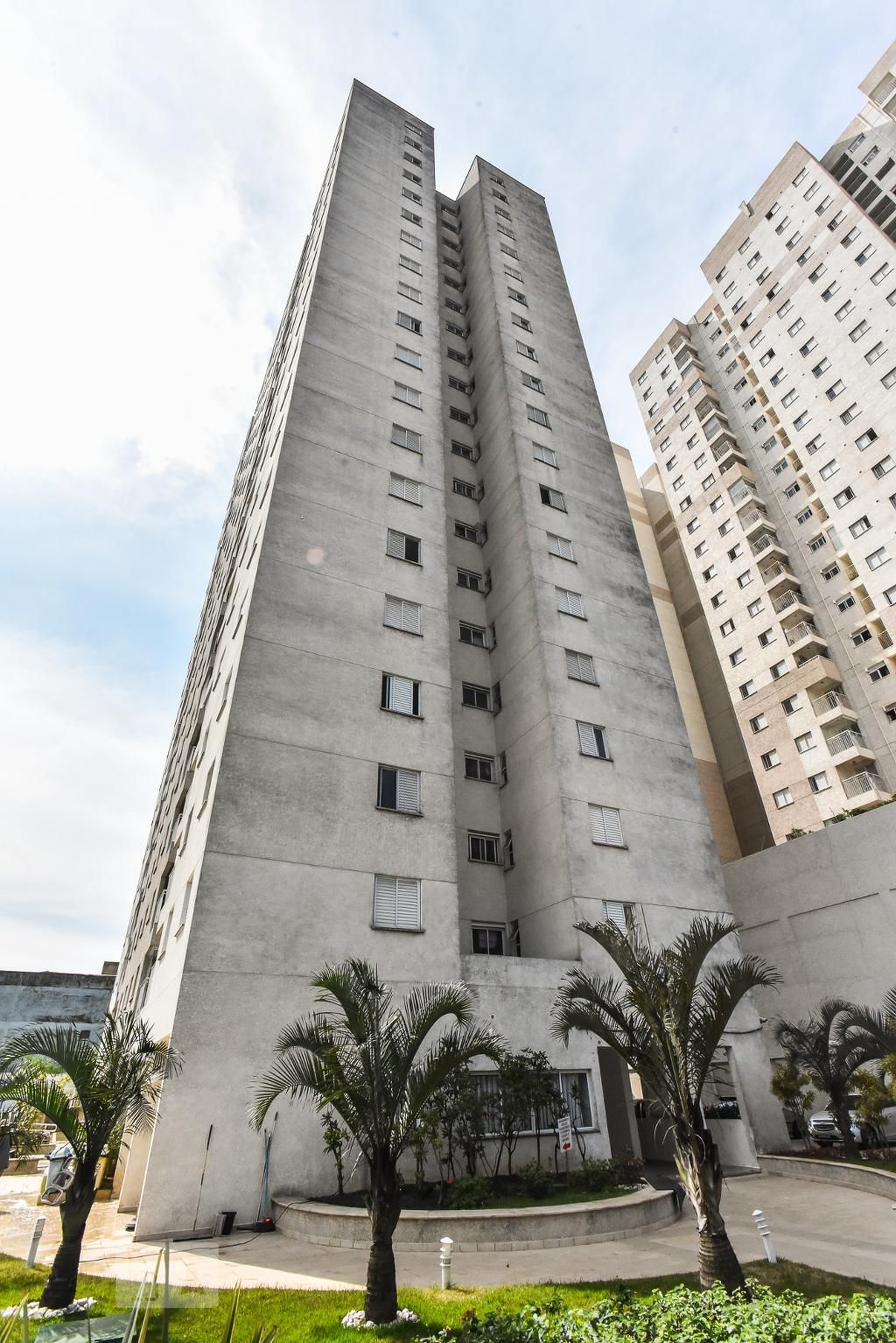 Fachada Condomínio em R. Nemer Féres Rahal, 50