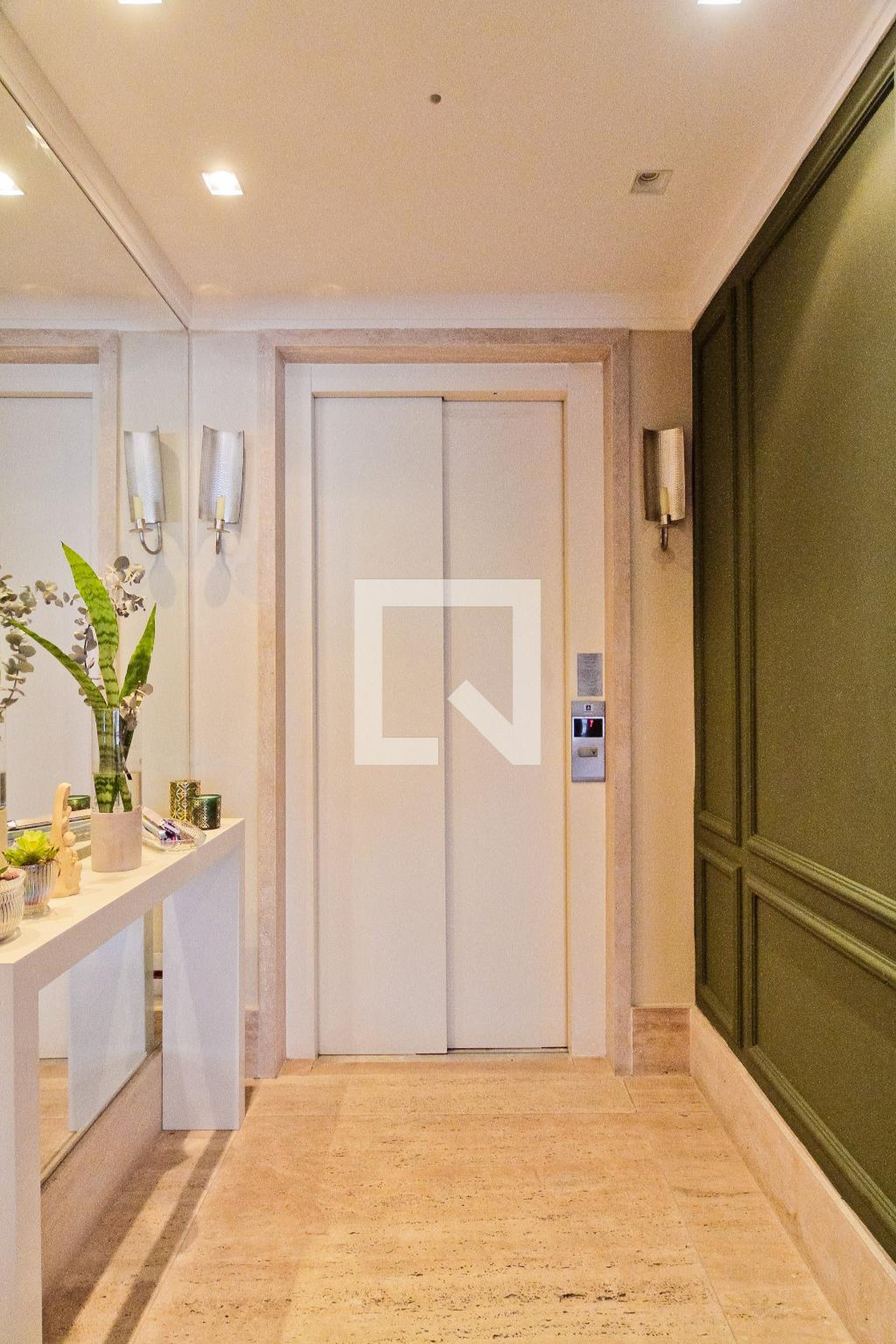 Hall de entrada - Boulevard Santana