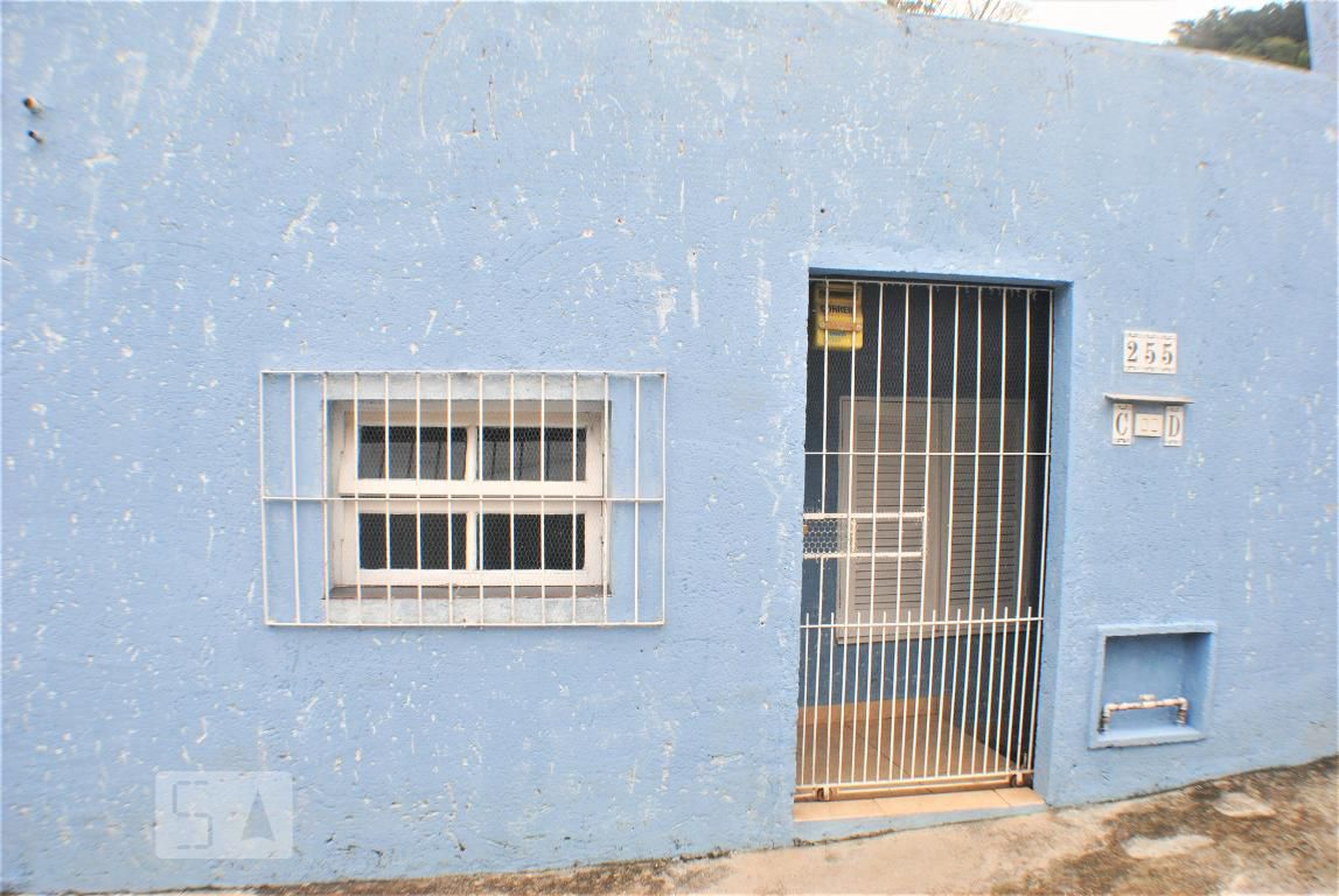 Fachada Condomínio em Rua Ovídio Zierke, 255