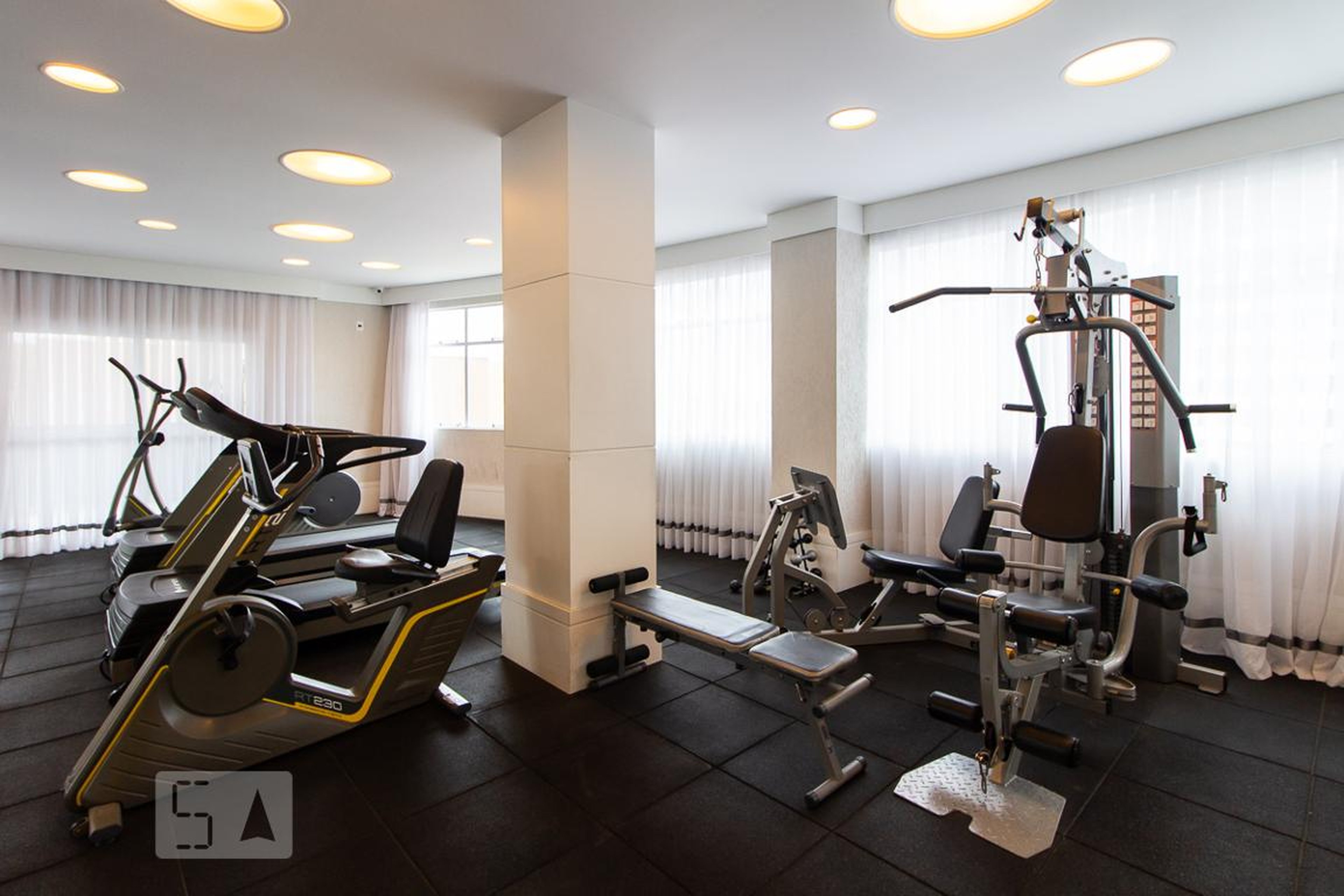 Academia - Curitiba Loft Batel