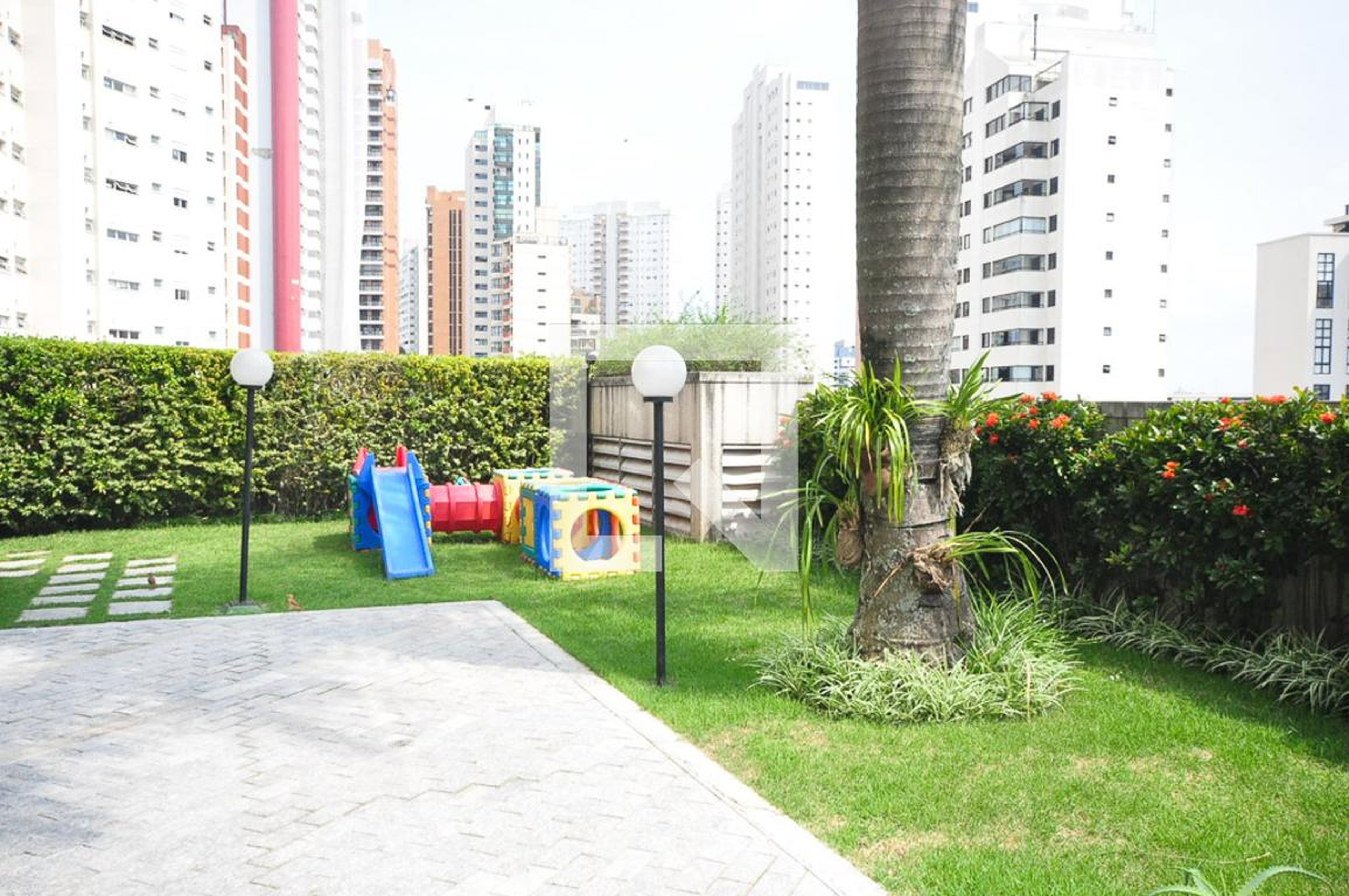 Playground - Residencial Chamonix