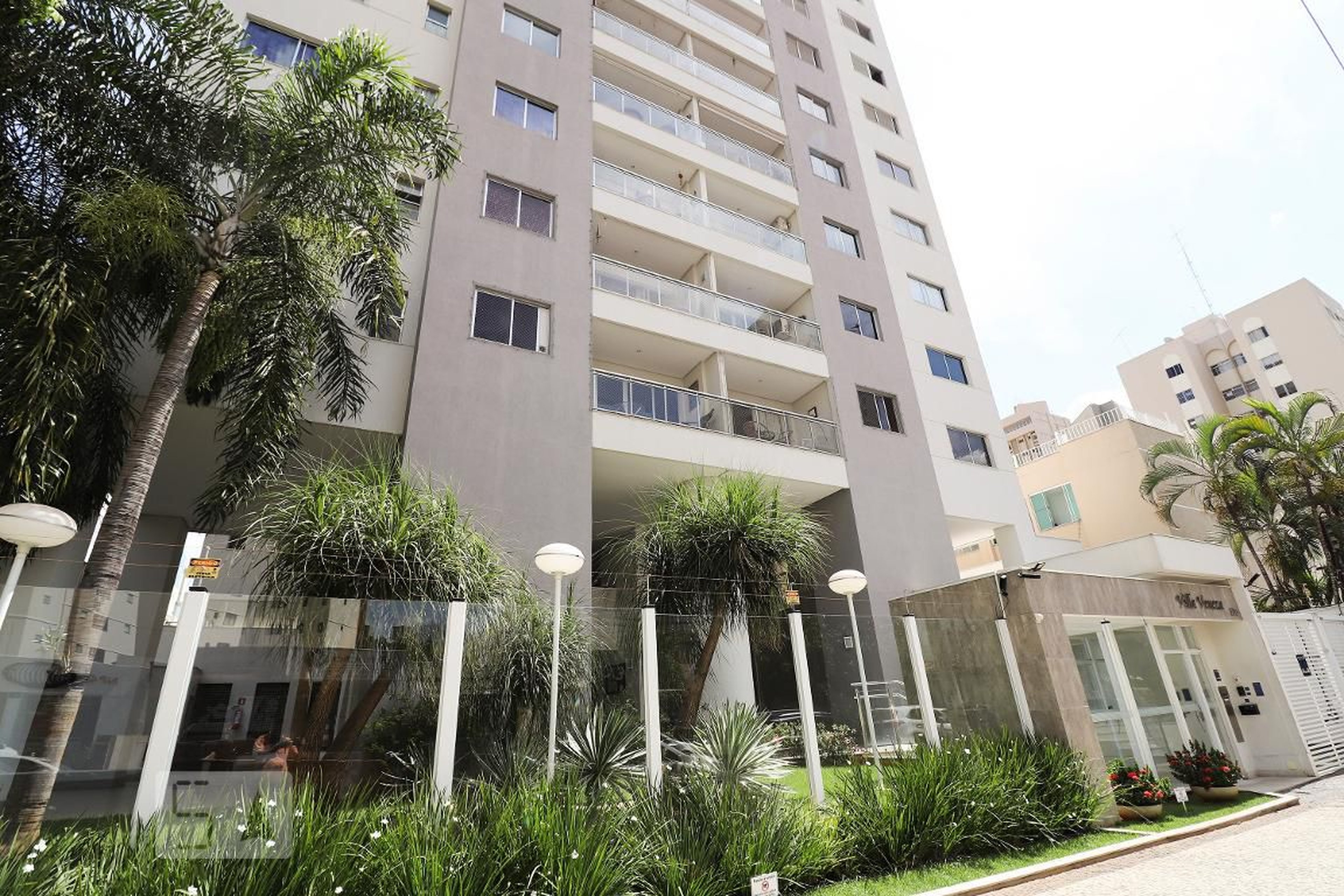 Fachada Condomínio Villa Veneza