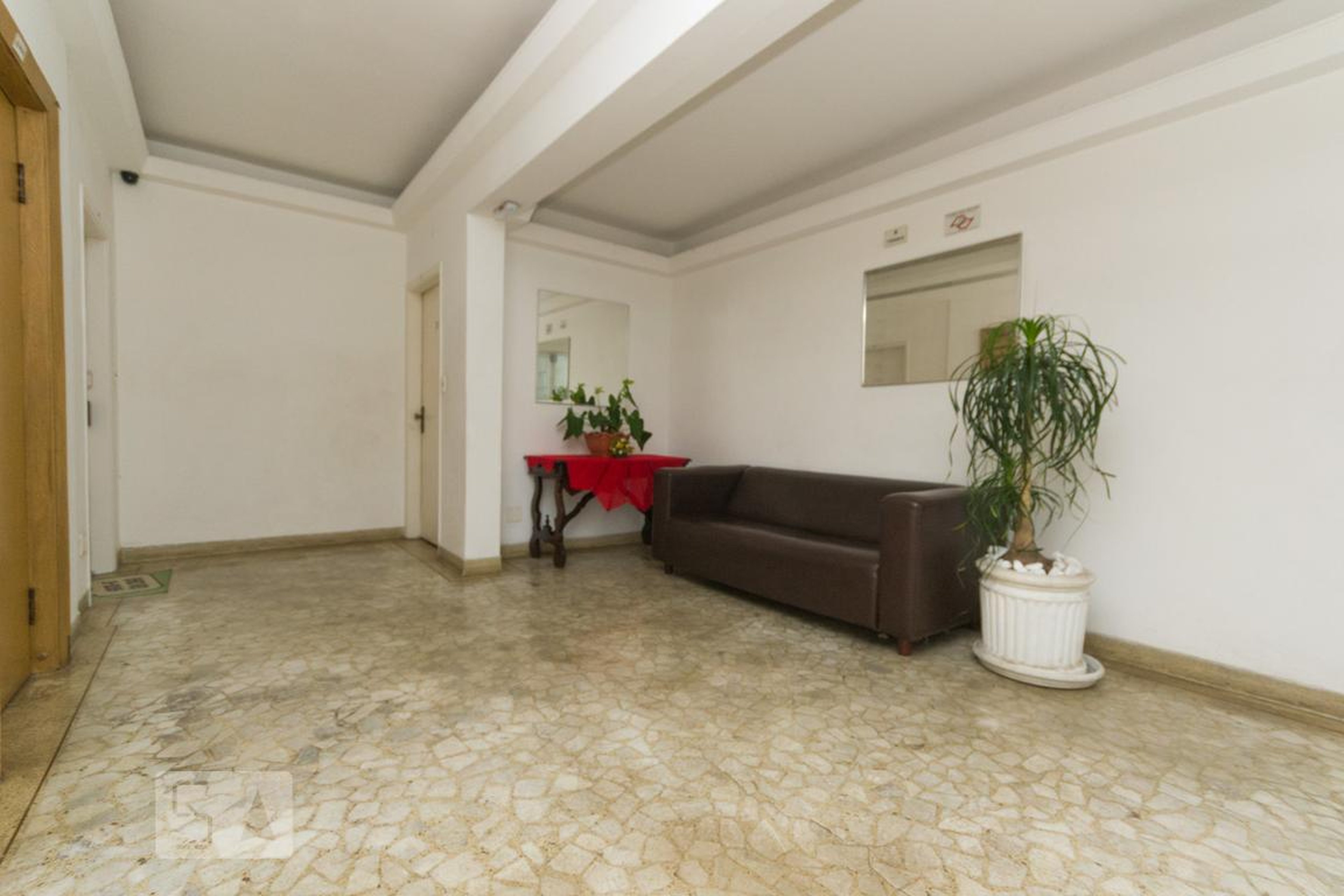 Hall - Monte Real