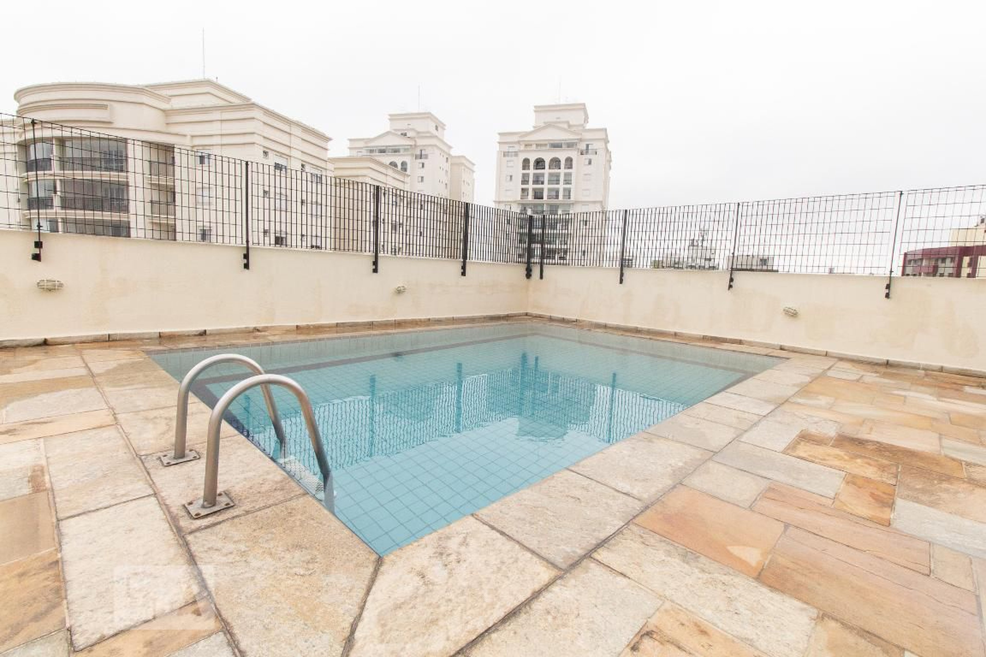 Piscina - Piazza di Napoli