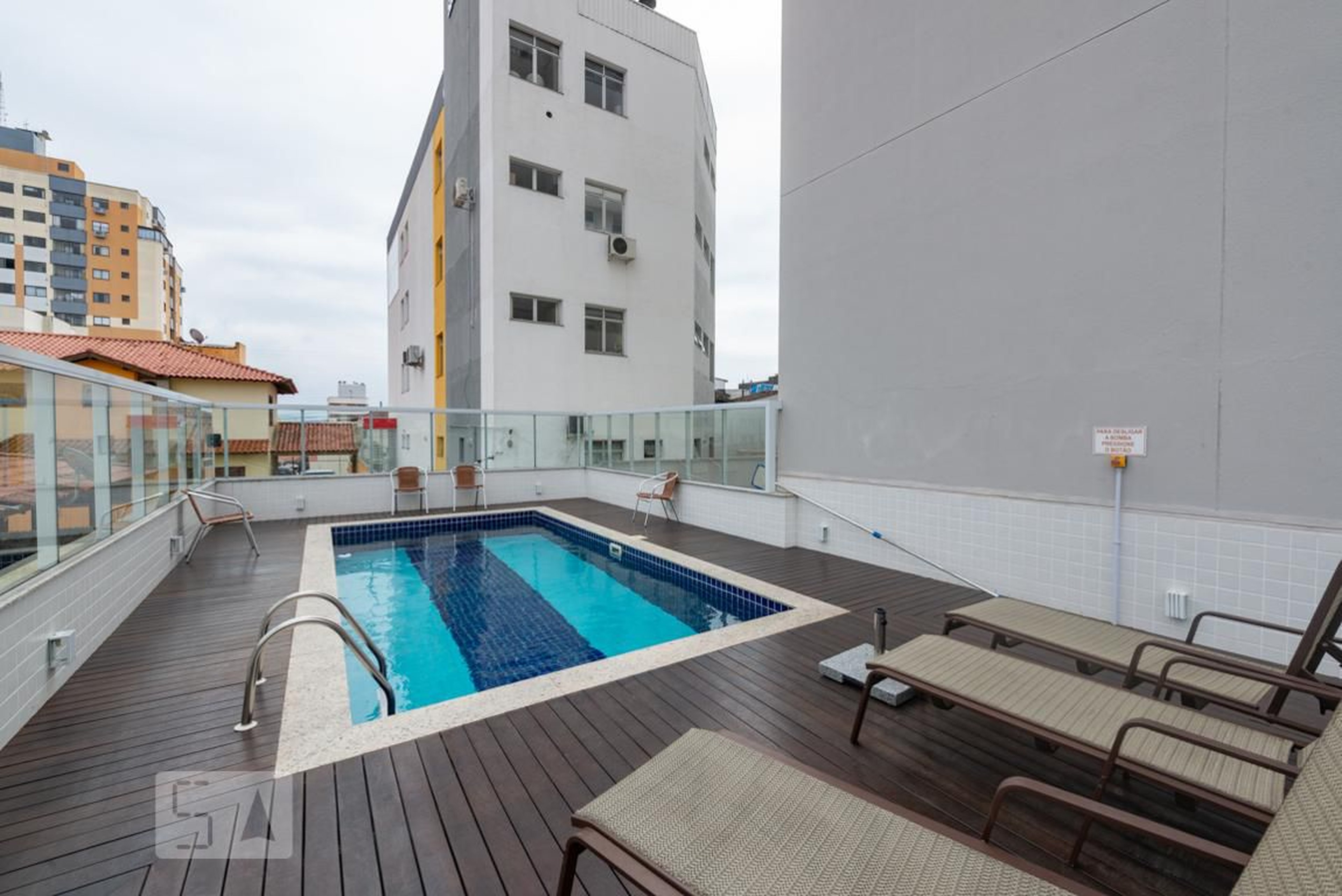 Piscina - Edifício Residencial Puerto Montt