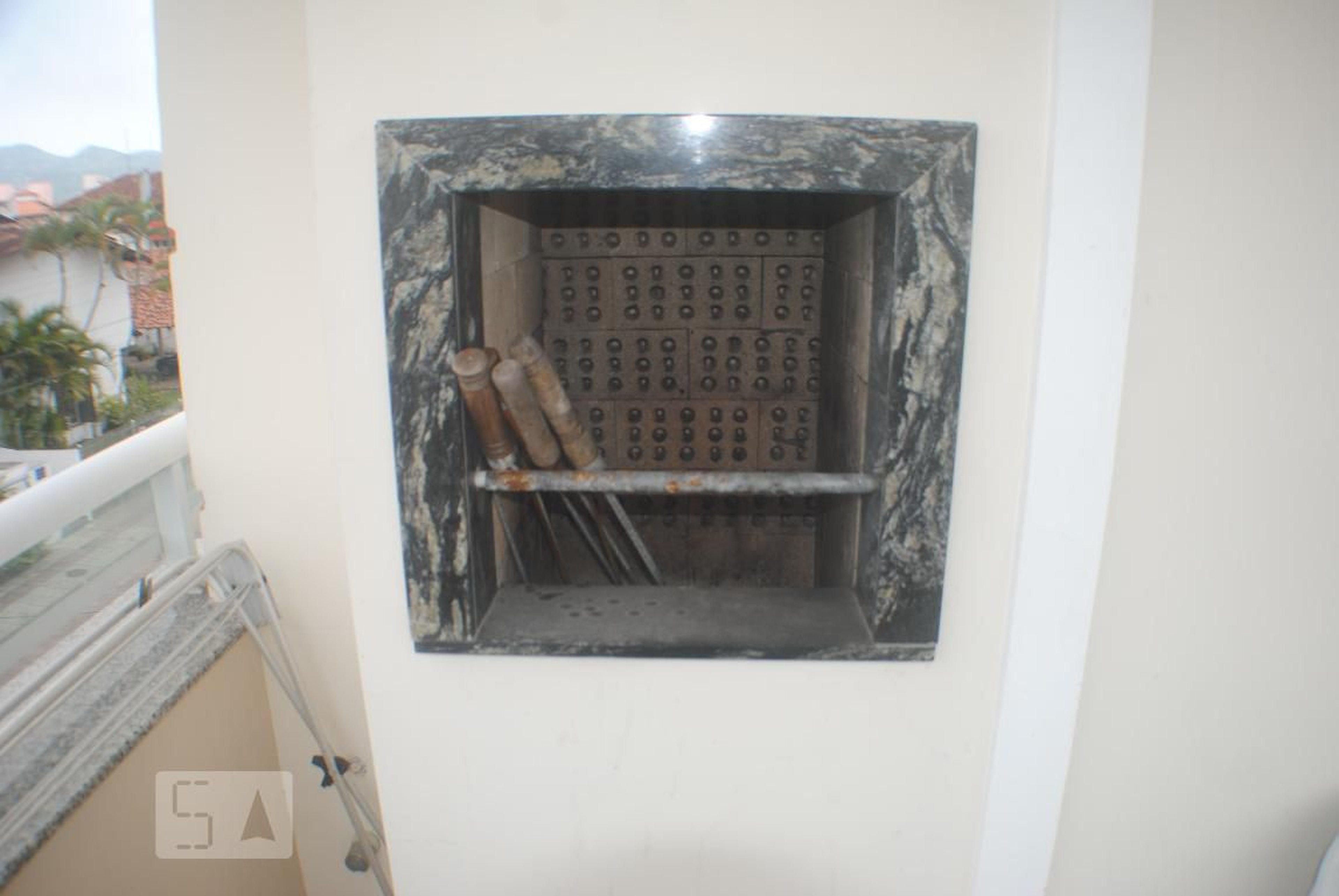 Churrasqueira Condomínio em Dr. João de Oliveira, 183