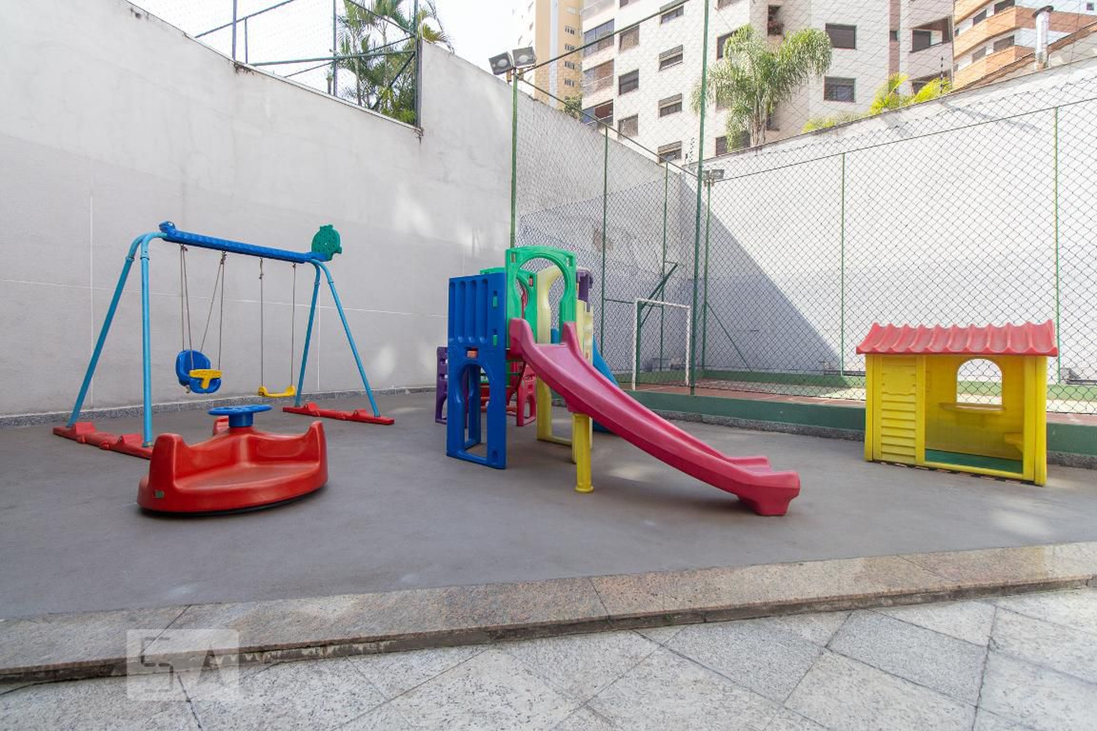 Playground - Rainha Elizabeth