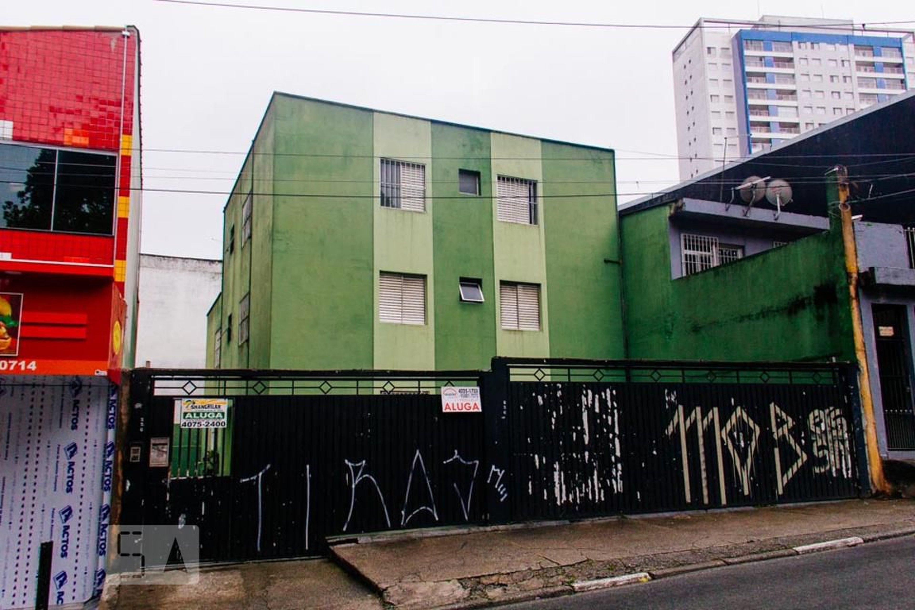 Fachada Condomínio em Rua Bandeirantes, 226